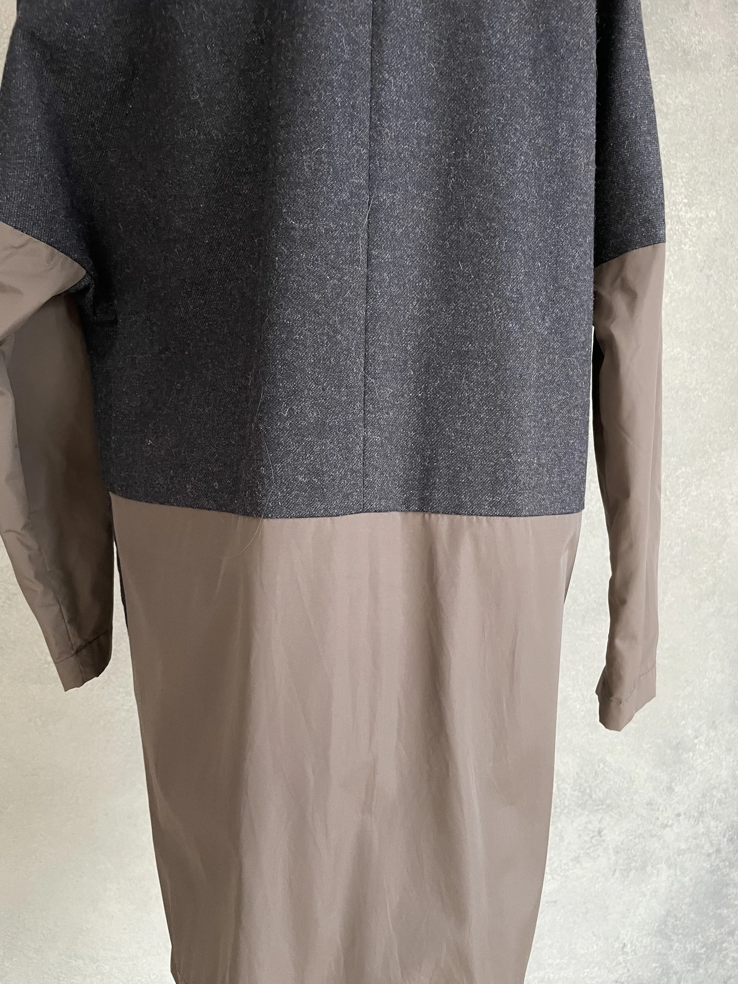 Close-up of the back paneling on the Rue Blanche coat.