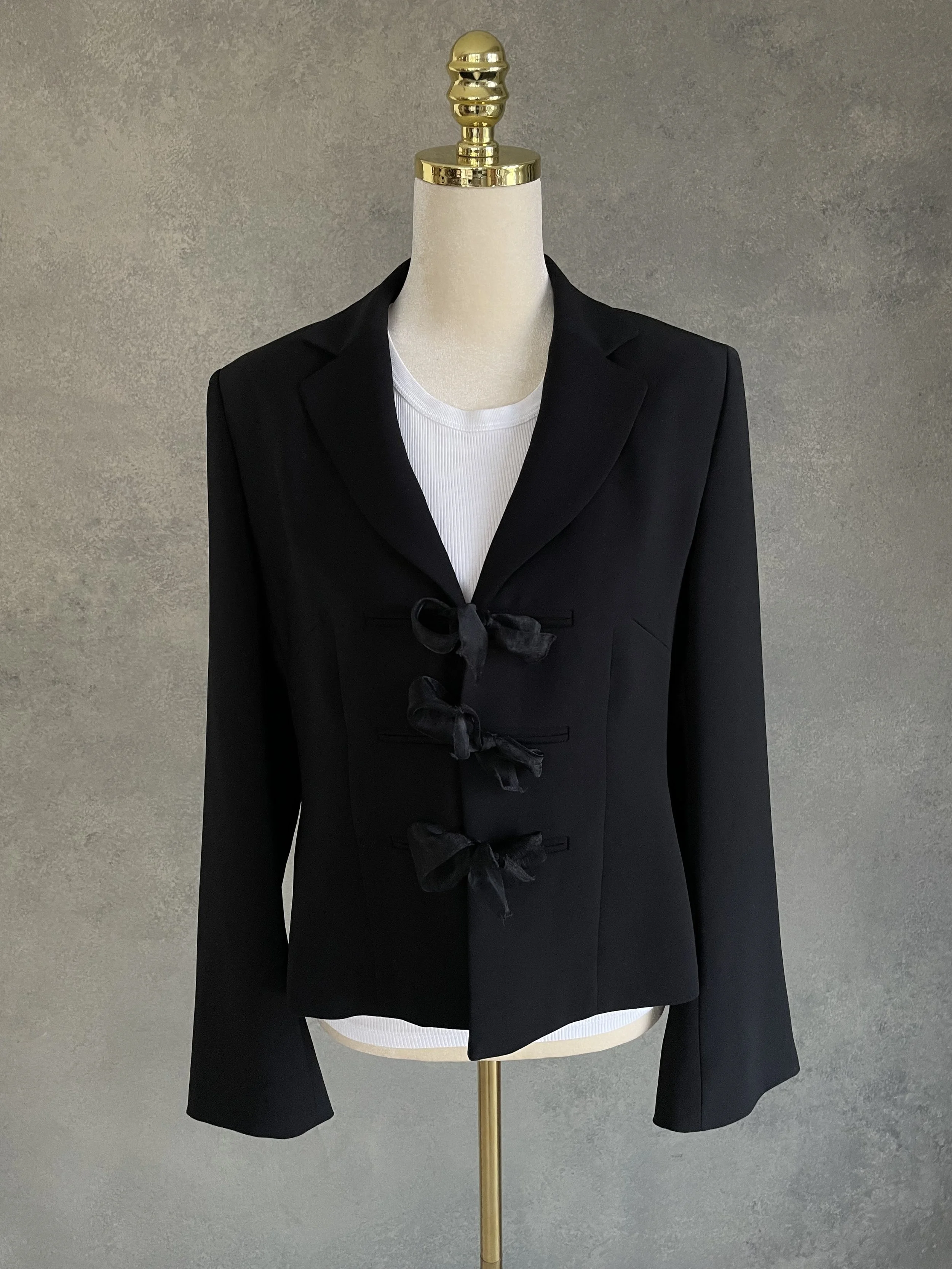 ARCHIE PELL  Black Ribbon Blazer