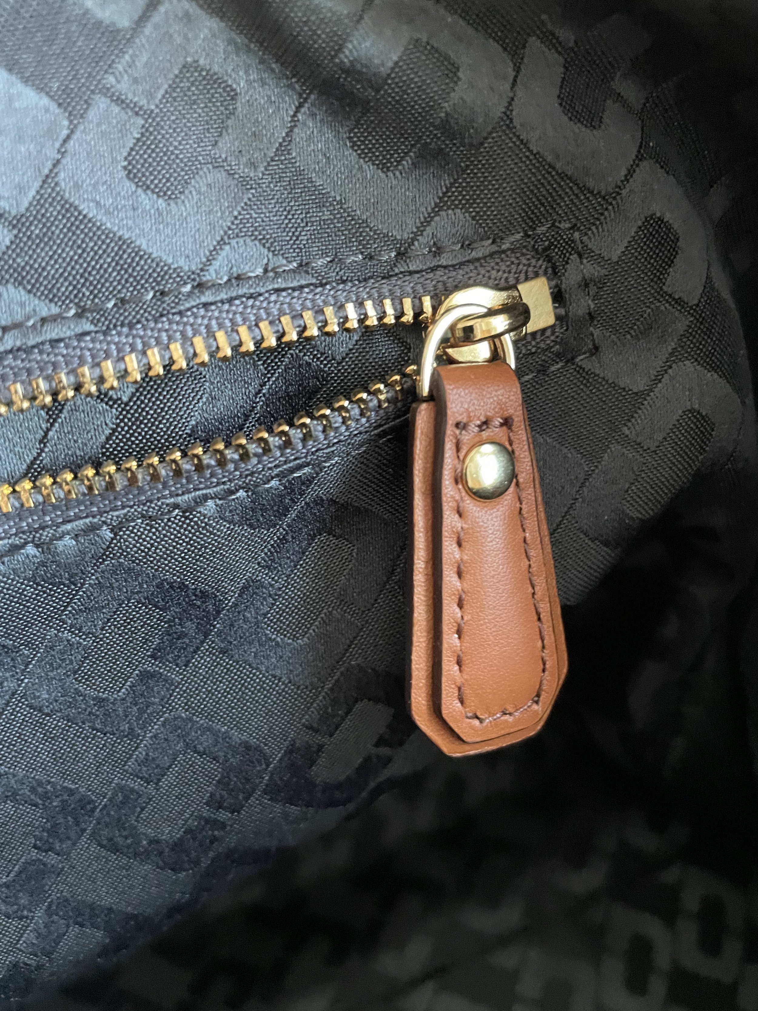 DVF Bag cognac small tote_0985.jpg