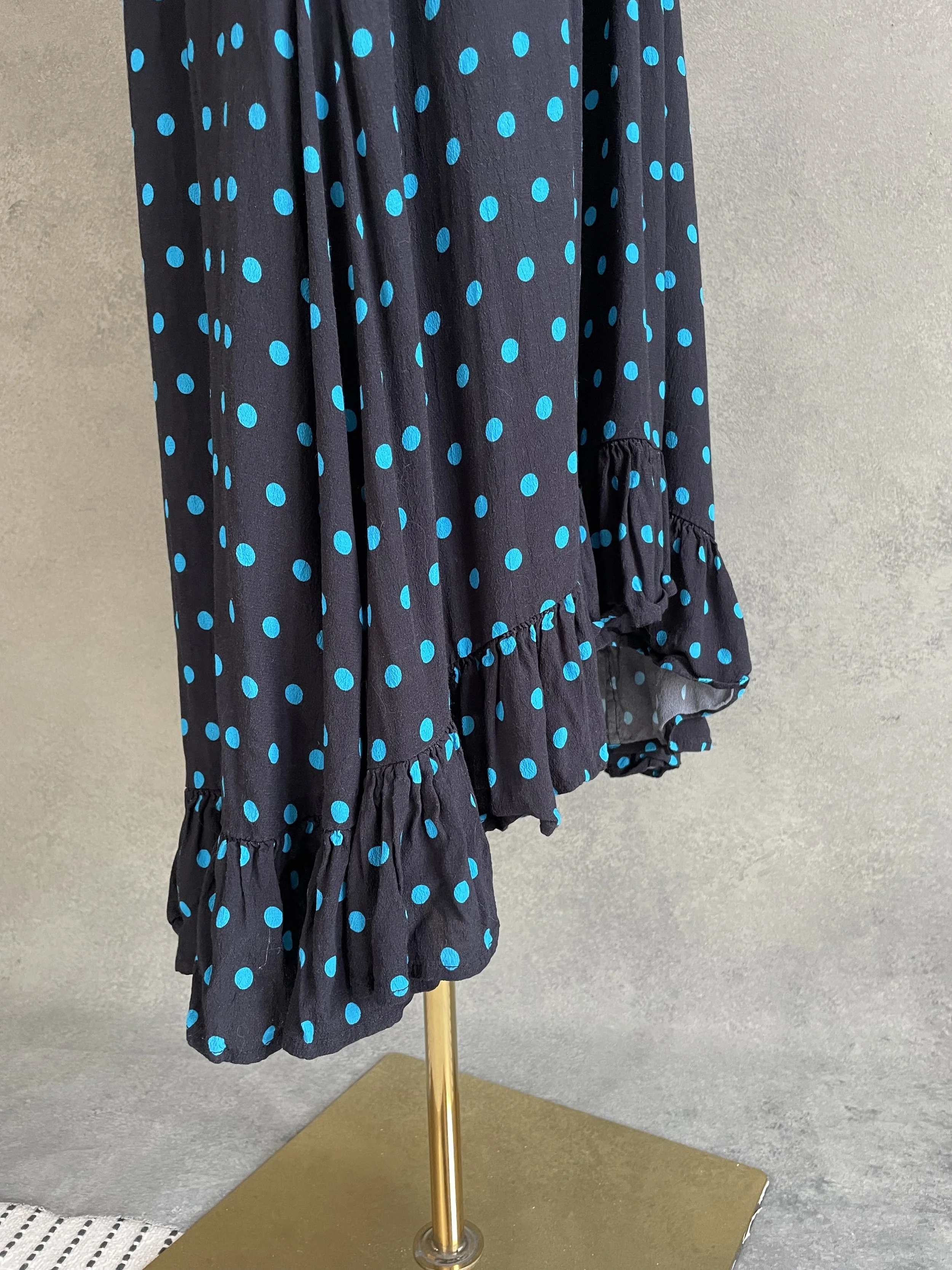 EssentielAntwerp-Blackpolka dot dressIMG_0293.jpg