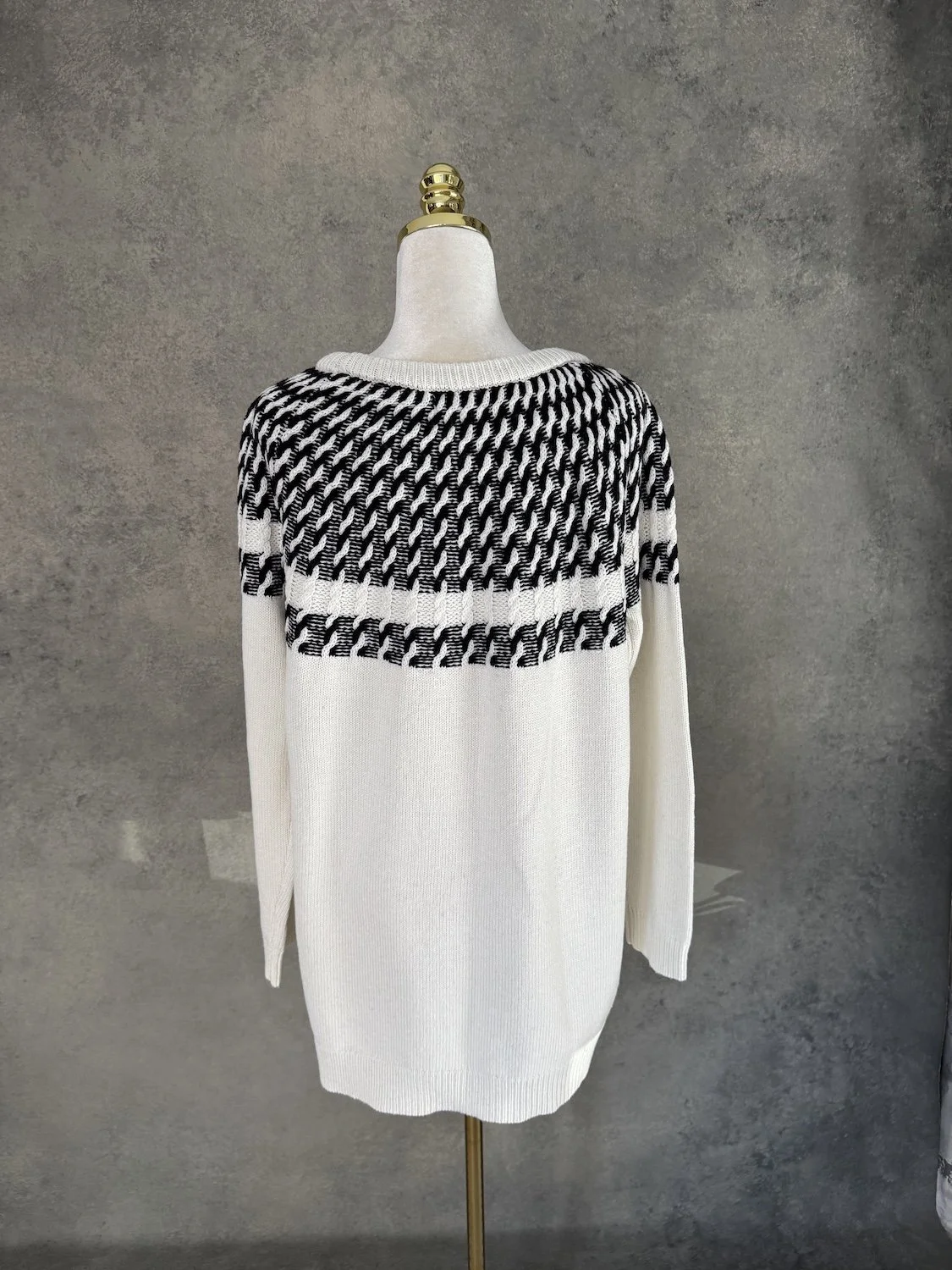 Farhi by Nicole Farhi cream tunic sweater back view on mannequin