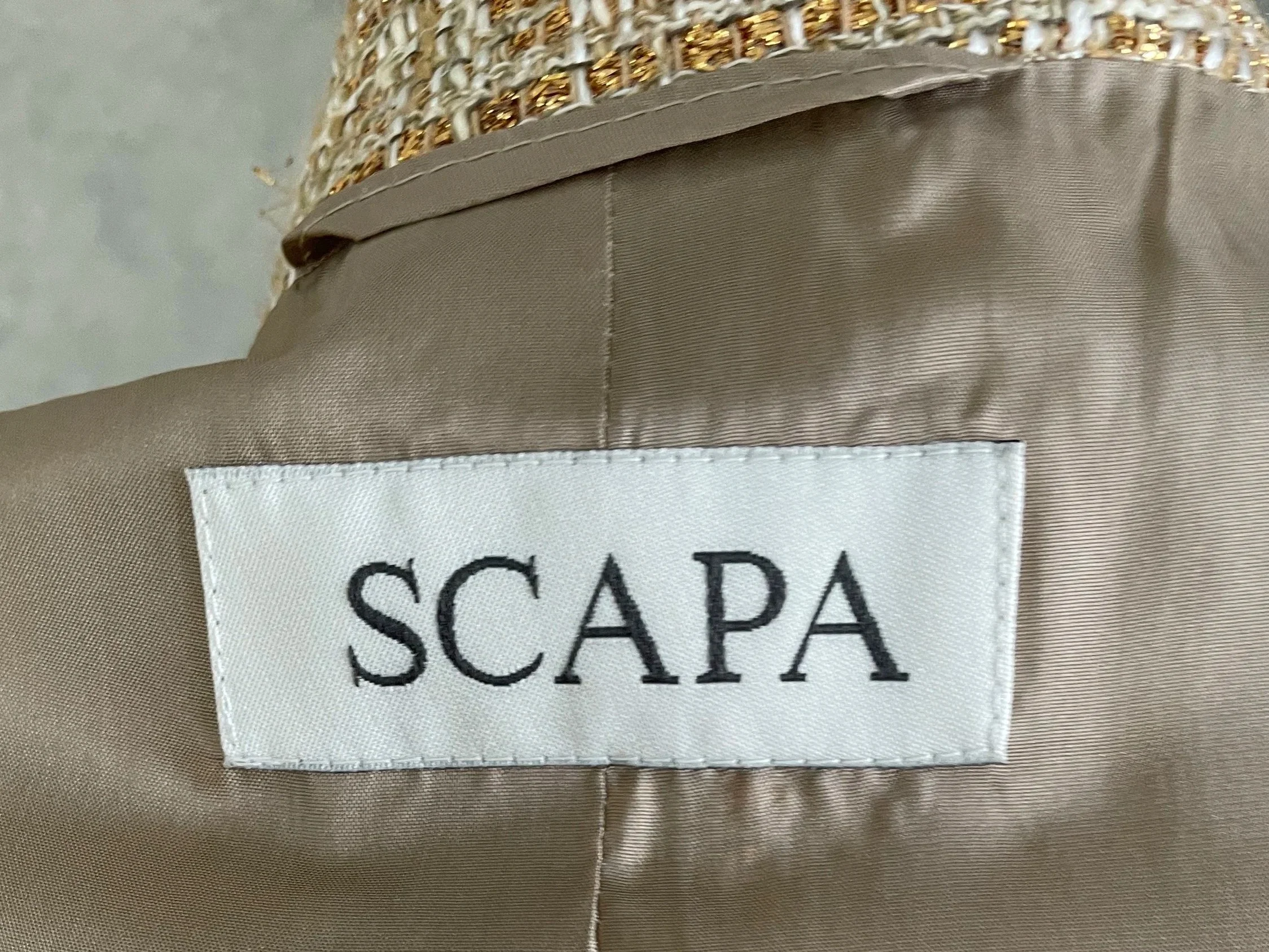 Scapa+Gold+coat_0753+2.jpg