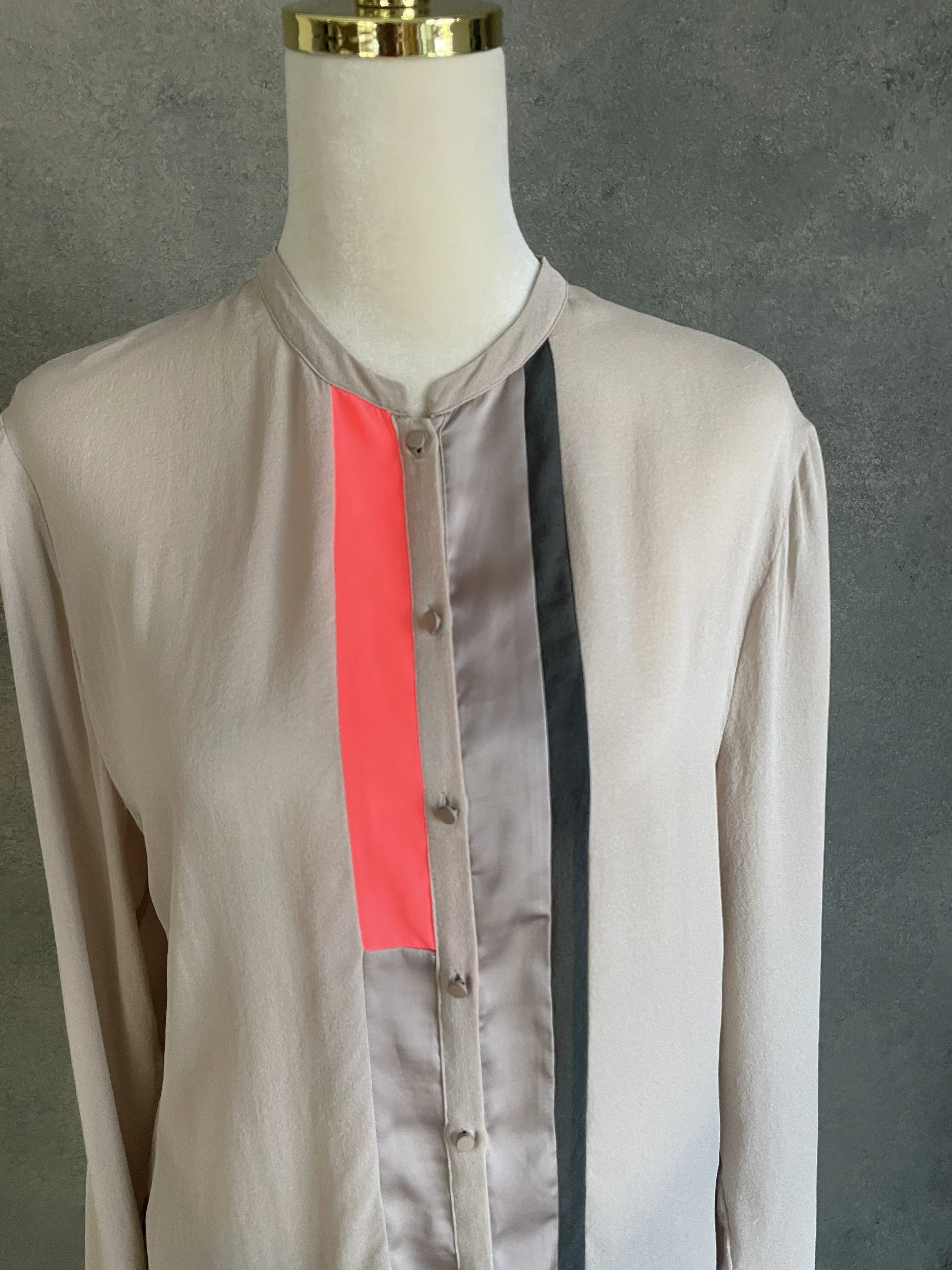 Custommade Silk Beige blouse ornage panelIMG_0204.jpg