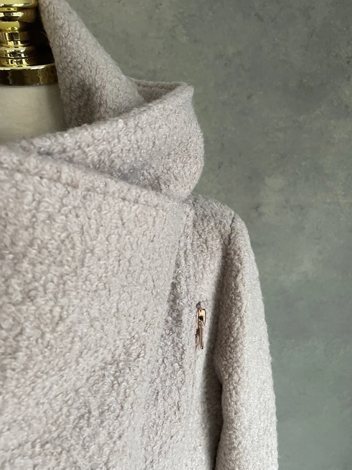 10Feet big neck coat beige_1681 2.jpg