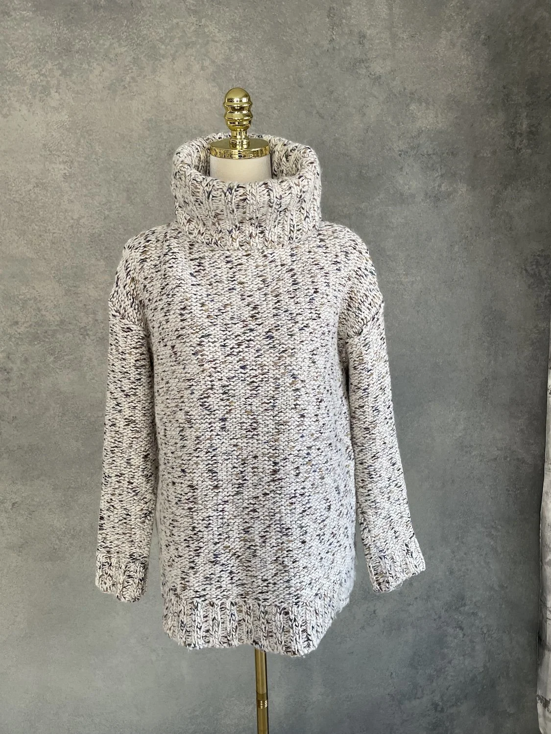 ESSENTIEL ANTWERP Speckled Turtleneck Thick Knit Sweater