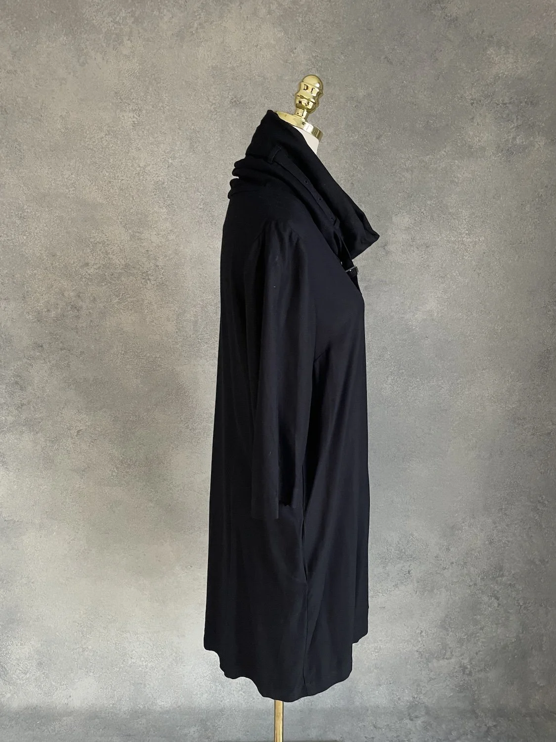 Rodebjer black dress side profile view on mannequin