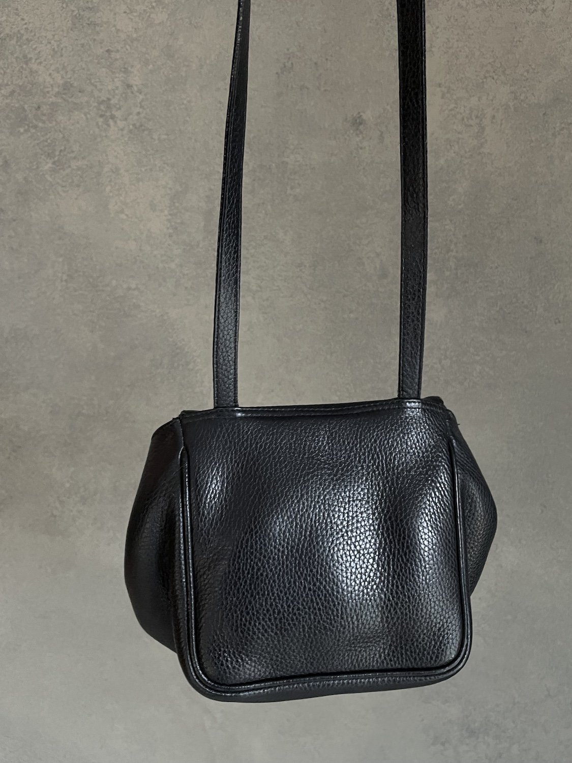 Nobody crossover black bag ties_1703.jpg