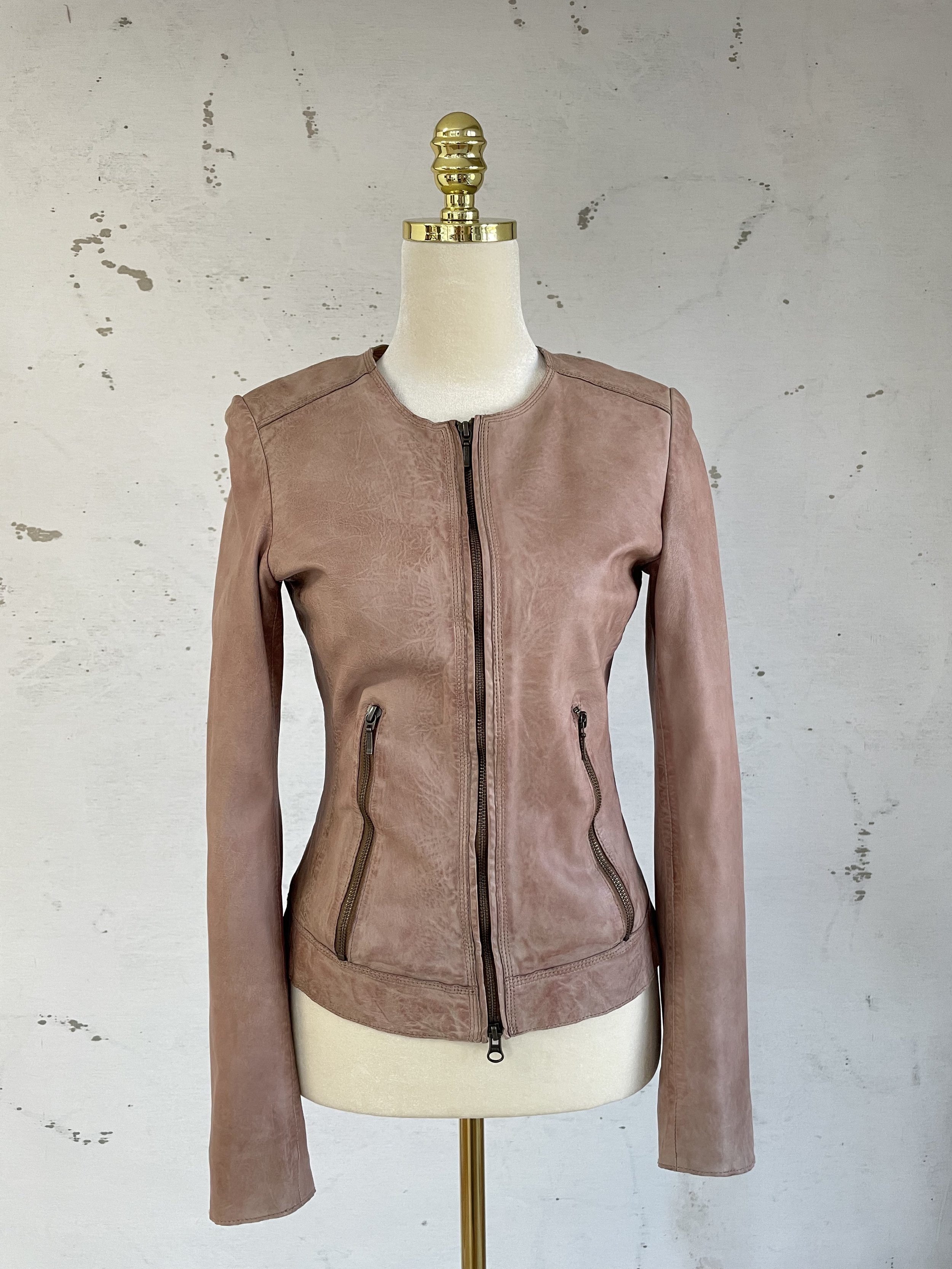 CINQUE Dusty Rose Collarless Leather Jacket