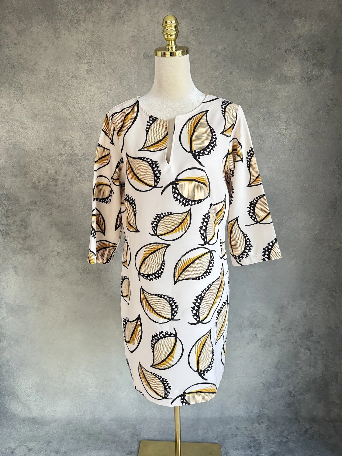 NATHALIE VLEESCHOUWER Leaf Print Shift Dress in Off-White and Mustard