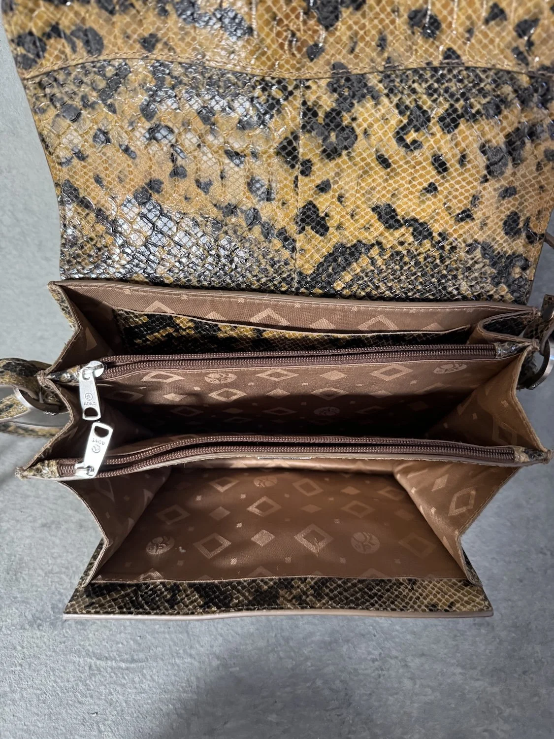 Adax shoulder bag snake skin_1716.jpg