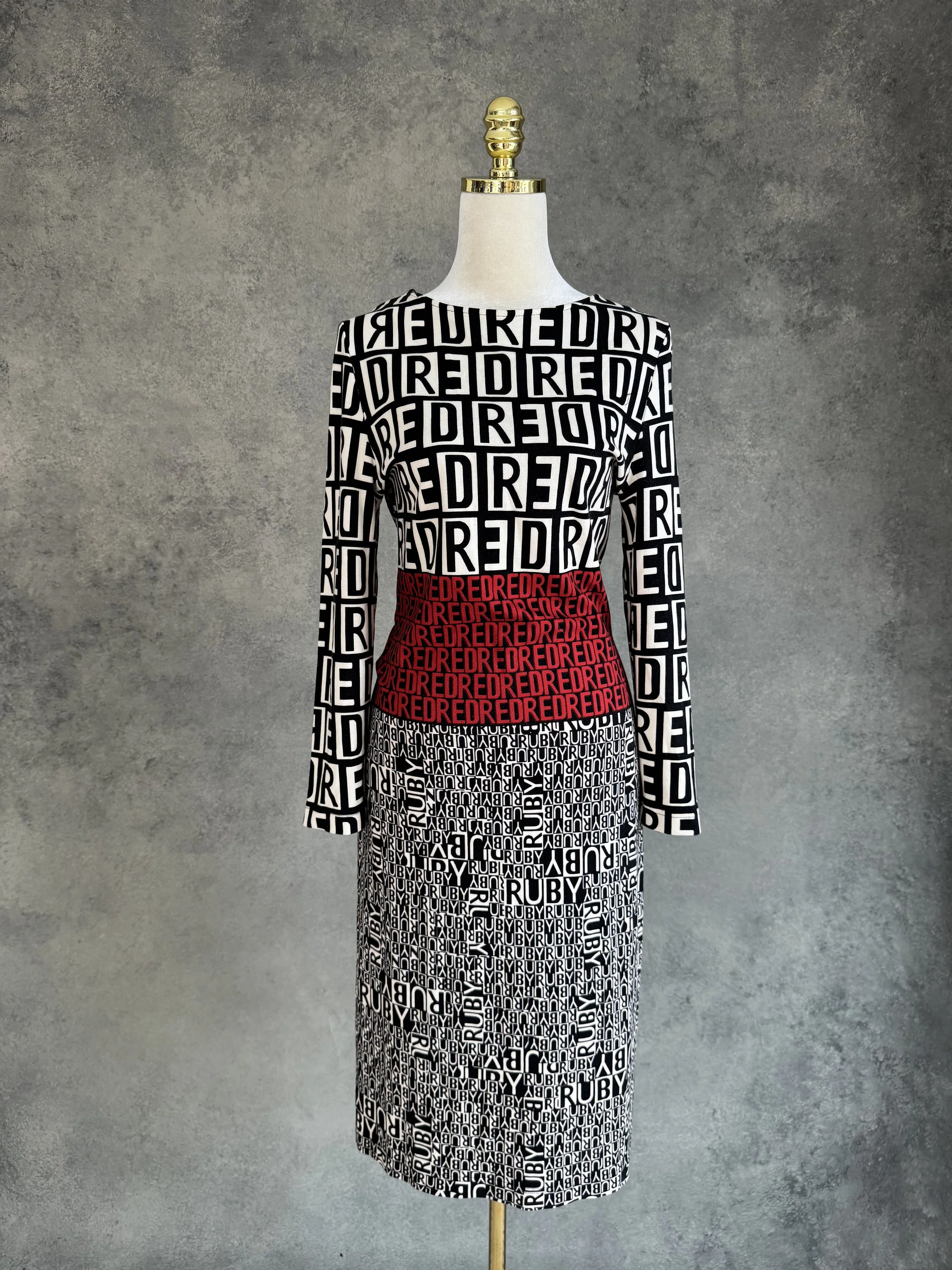 CAROLINE BISS Graphic Jersey Sheath Dress