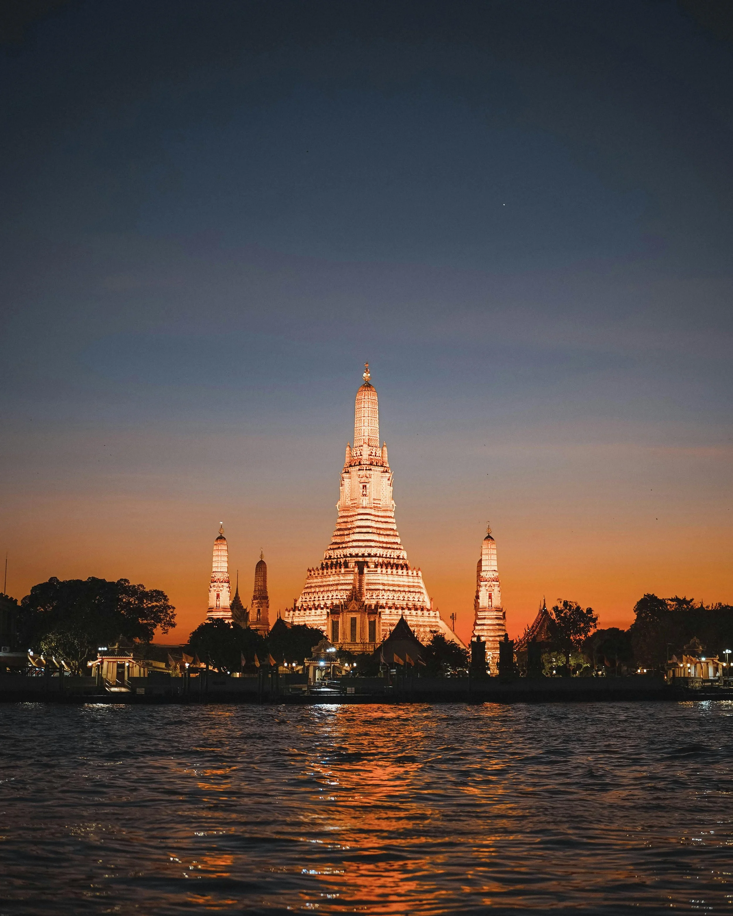 Wat Arun Pagoda at dusk with beautiful lights. Amazing Thailand