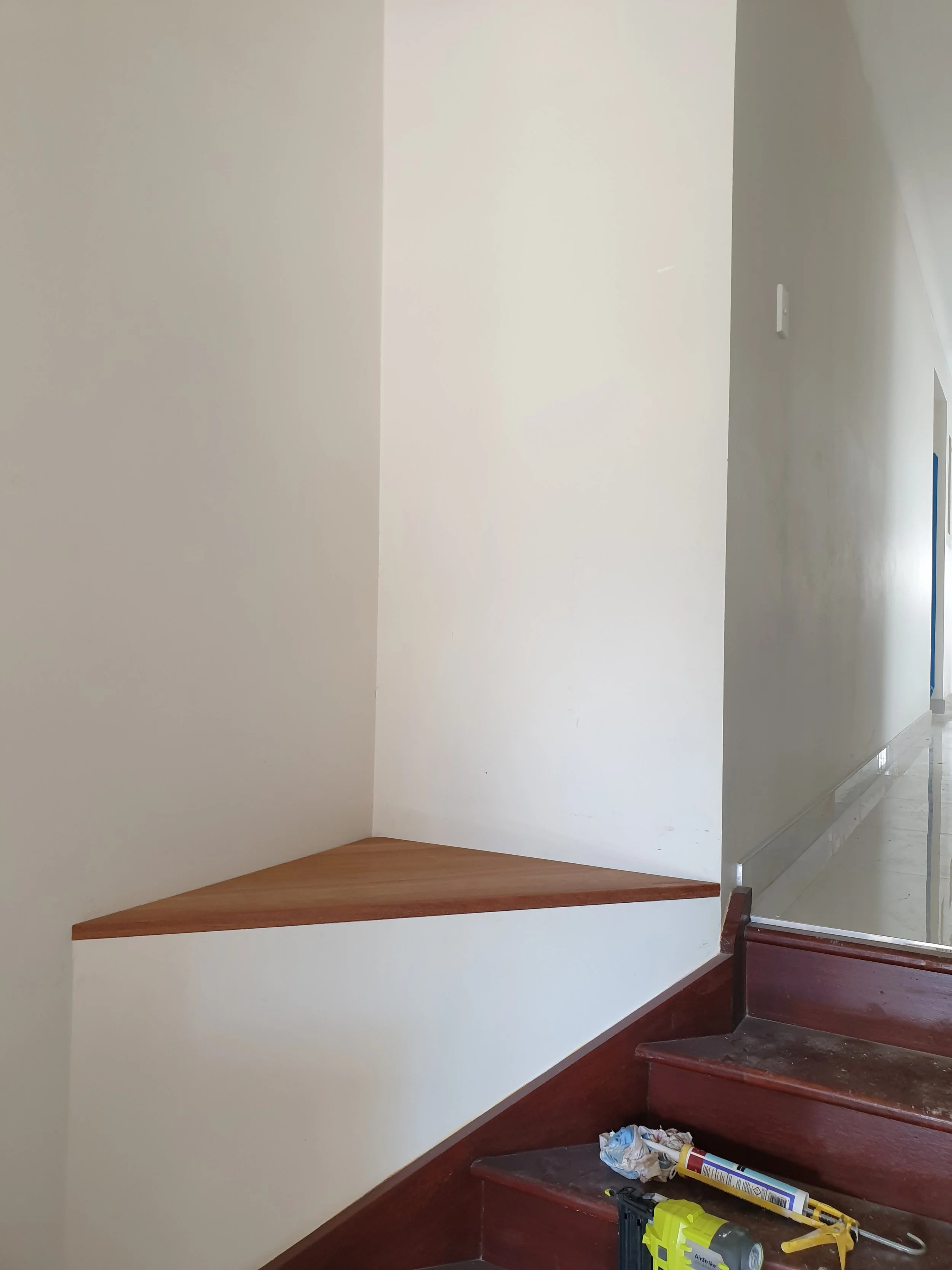 single corner shelf.