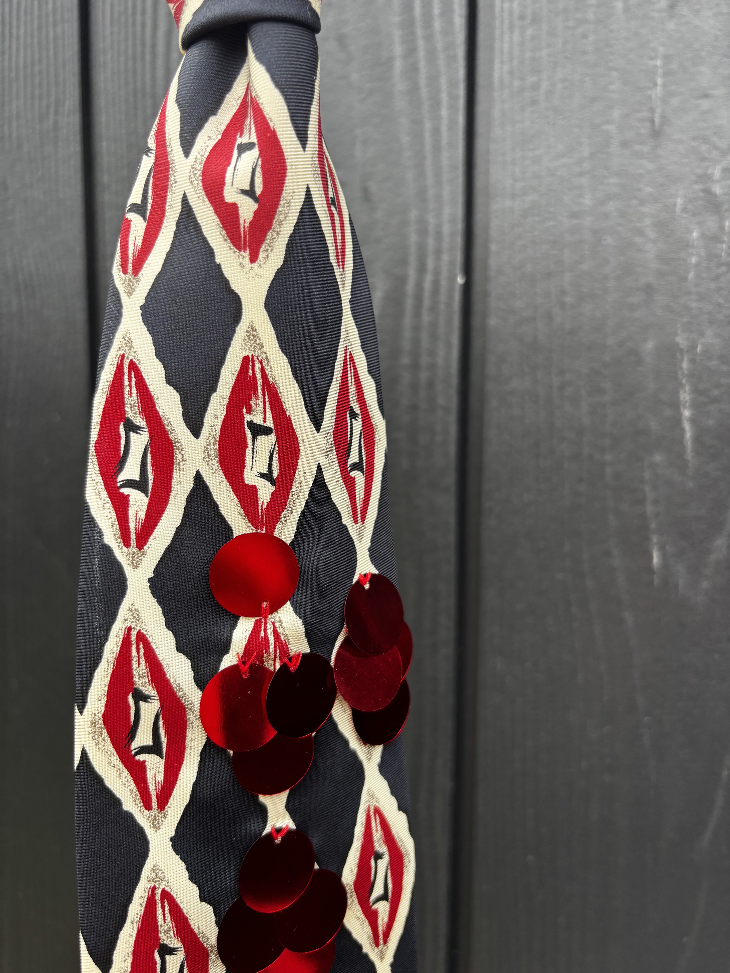 Navy and red dimond 1.jpeg