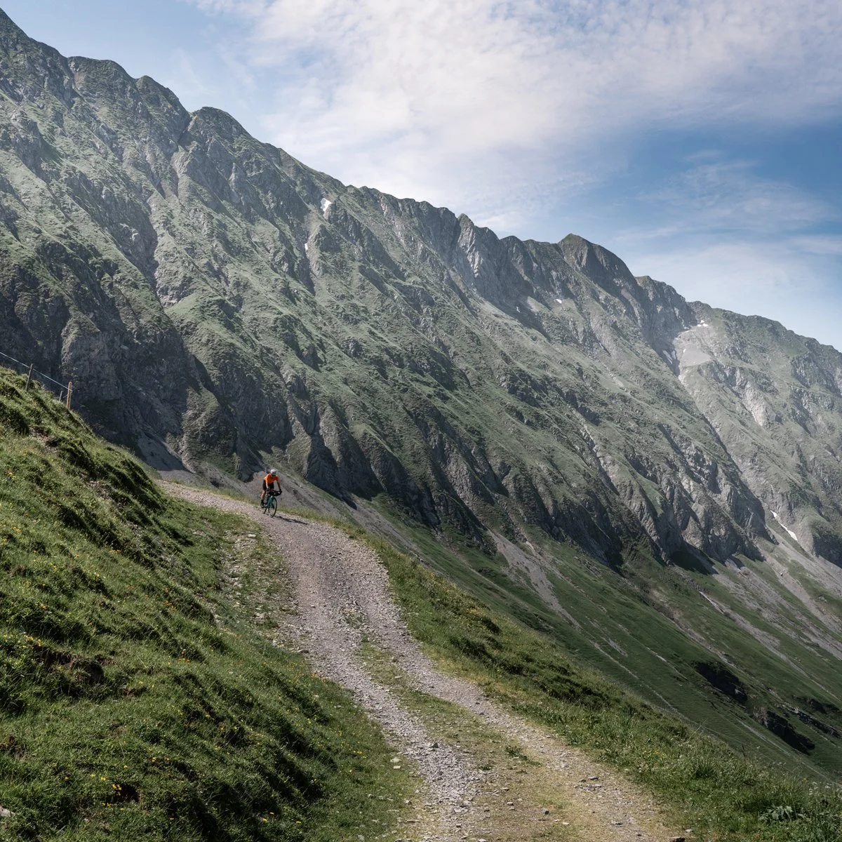 Alpine Gravel Hohgant
