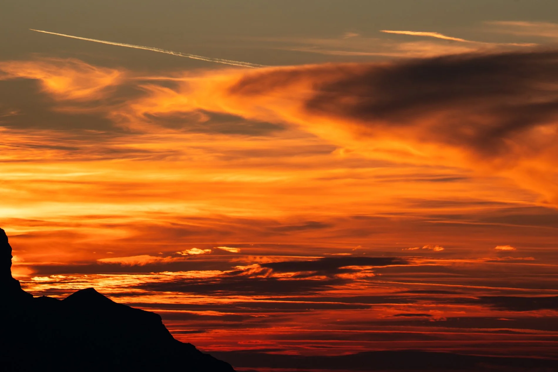 SUNSET - Claudia Lamothe-11.jpg