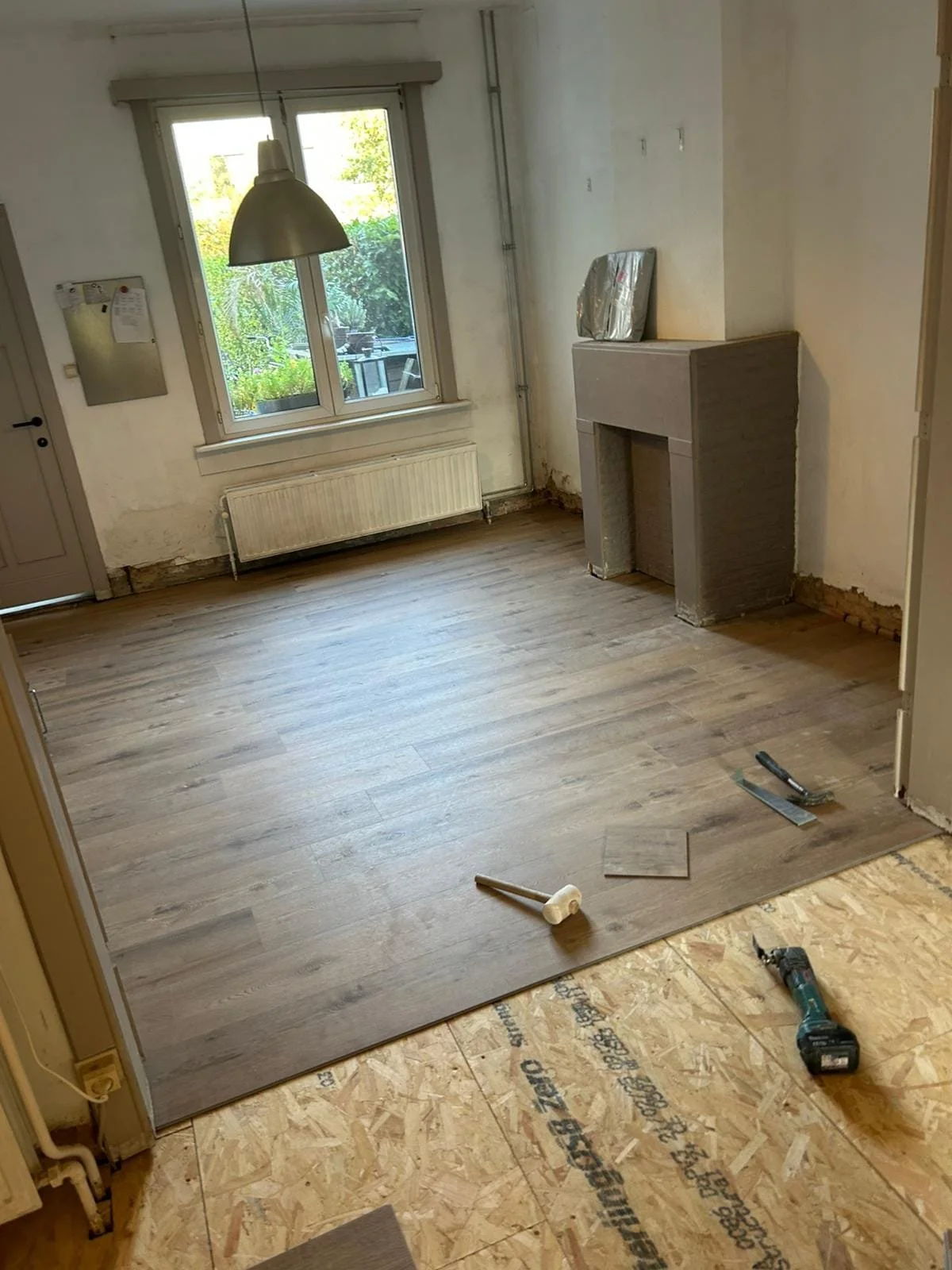 Renovatie ondervloer en click-PVC