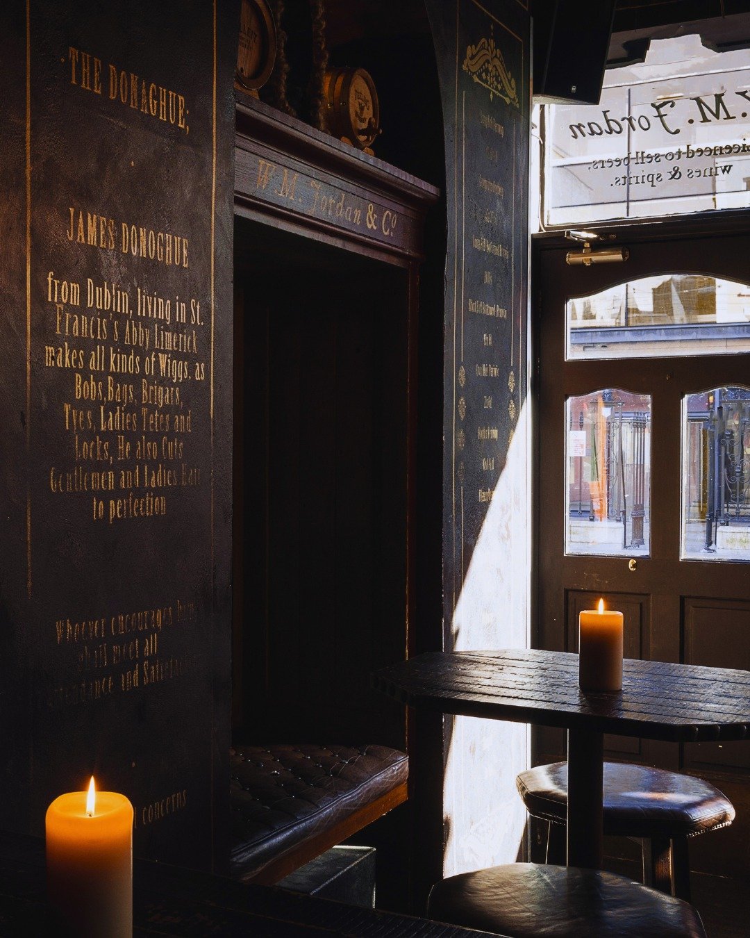 No plans? That's how the best evenings begin 🖤

Our ground-floor bar is walk-in only, so you can stop by and enjoy your favourite classic cocktails when the mood strikes.

Open from 3pm all weekend!