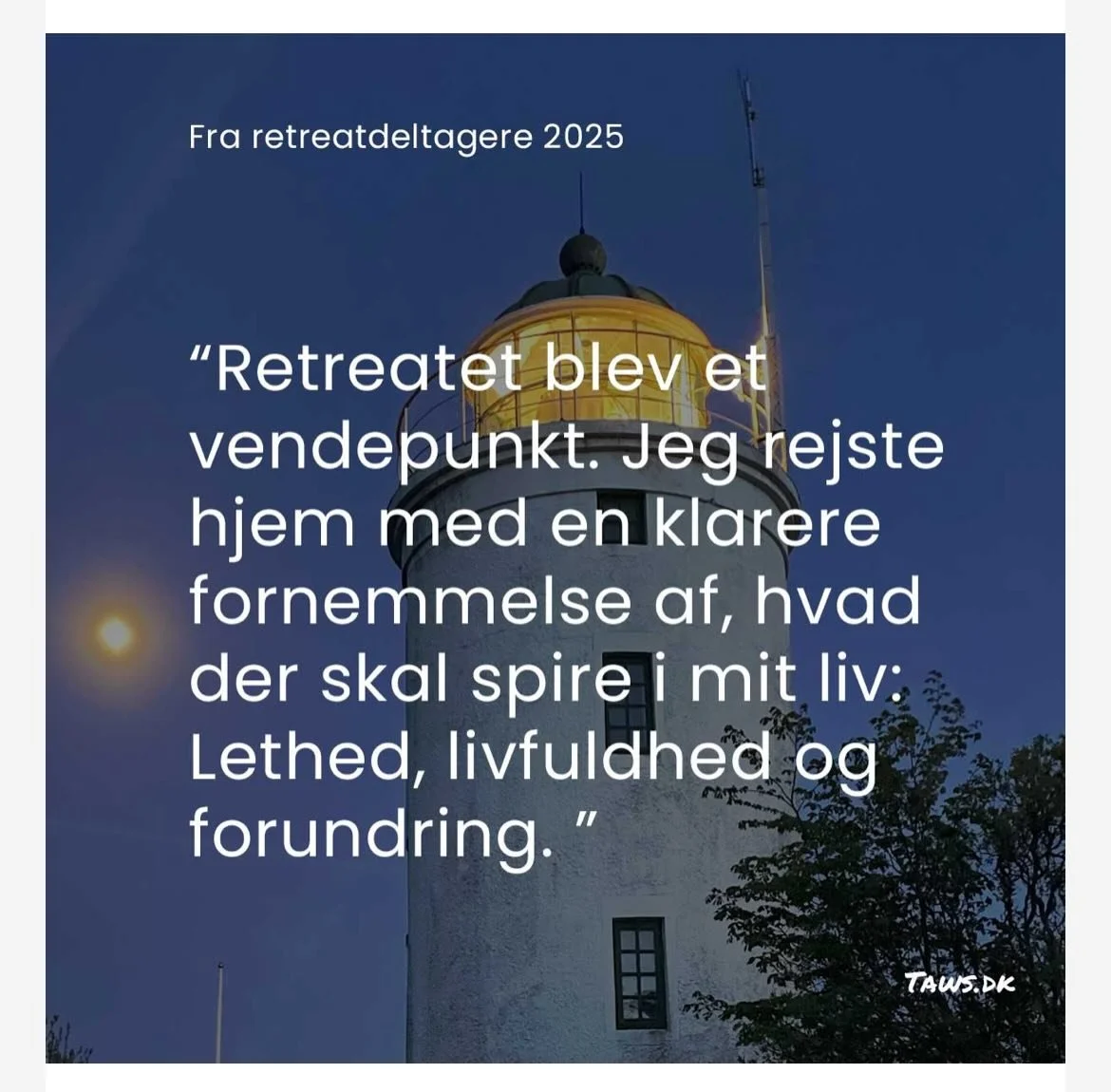 Dit indre fyrtorn
P&aring; Han&ouml; inviteres du til at genfinde dit indre fyrt&aring;rn &ndash; et sted i dig med retning, klarhed og ro.
Gennem stilhed, natur, kropsligt n&aelig;rv&aelig;r og f&aelig;lles praksisser &aring;bner vi et rum, hvor du 