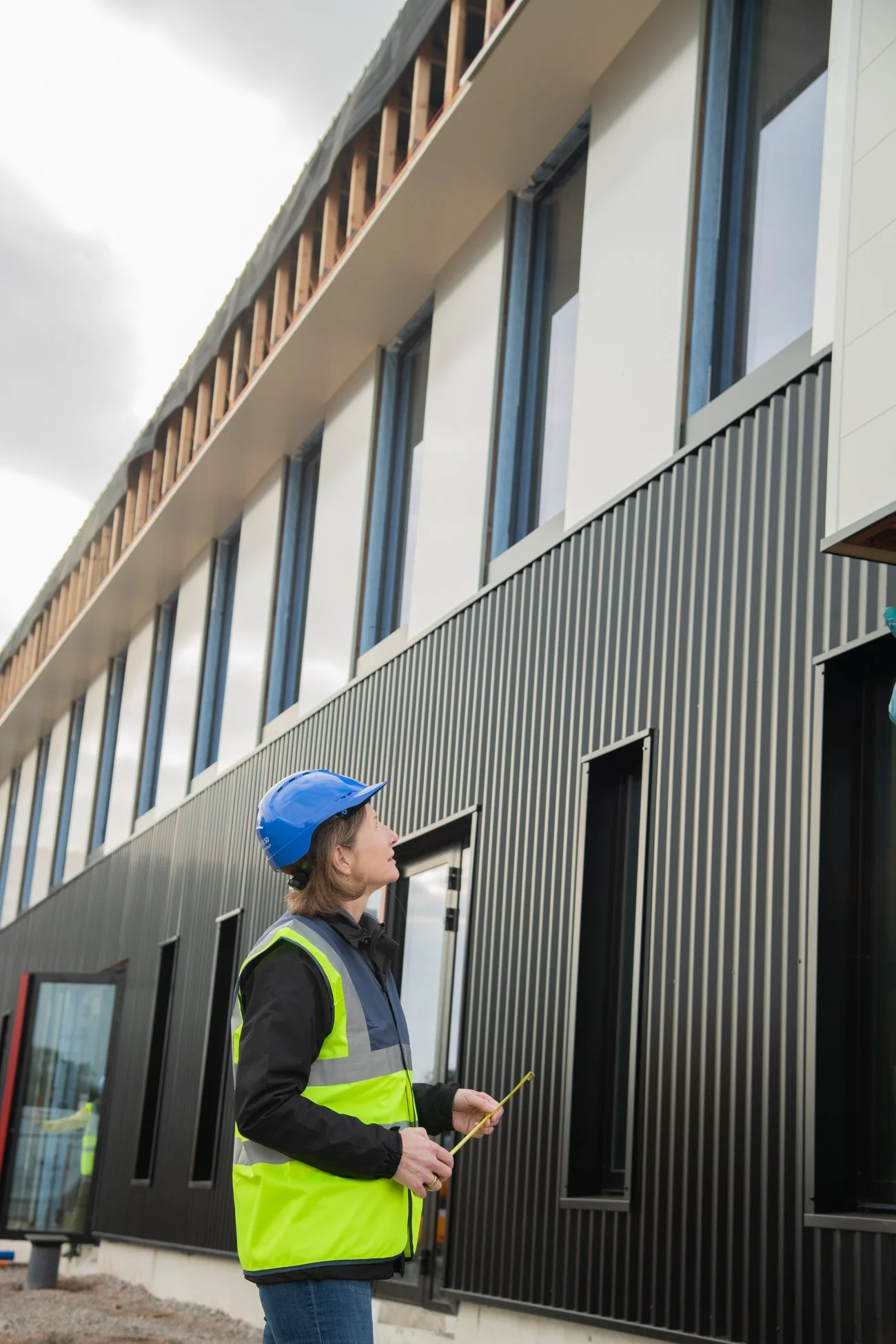 Découvrez SMART OFFICE, la solution SMART Contracting dédiée à la conception et à la réalisation clé en main de bureaux et d’espaces tertiaires fonctionnels, performants et adaptés aux nouveaux usages professionnels.