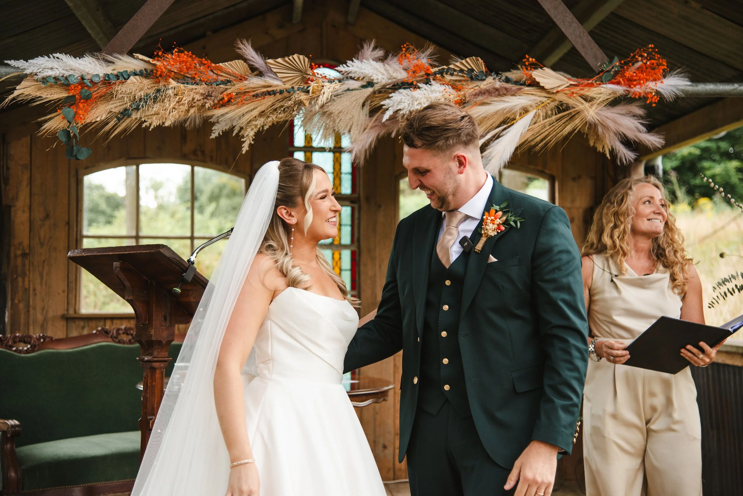 Outdoor Wedding Ceremony The Oak Tree Barn Tonbridge Kent