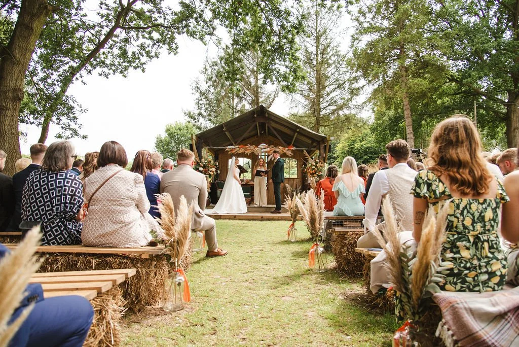 Ceremony Oak Tree Barn-2.jpg