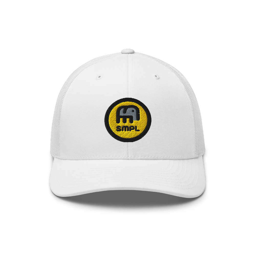 SMPL_MOCKUP_TRUCKER-09.png