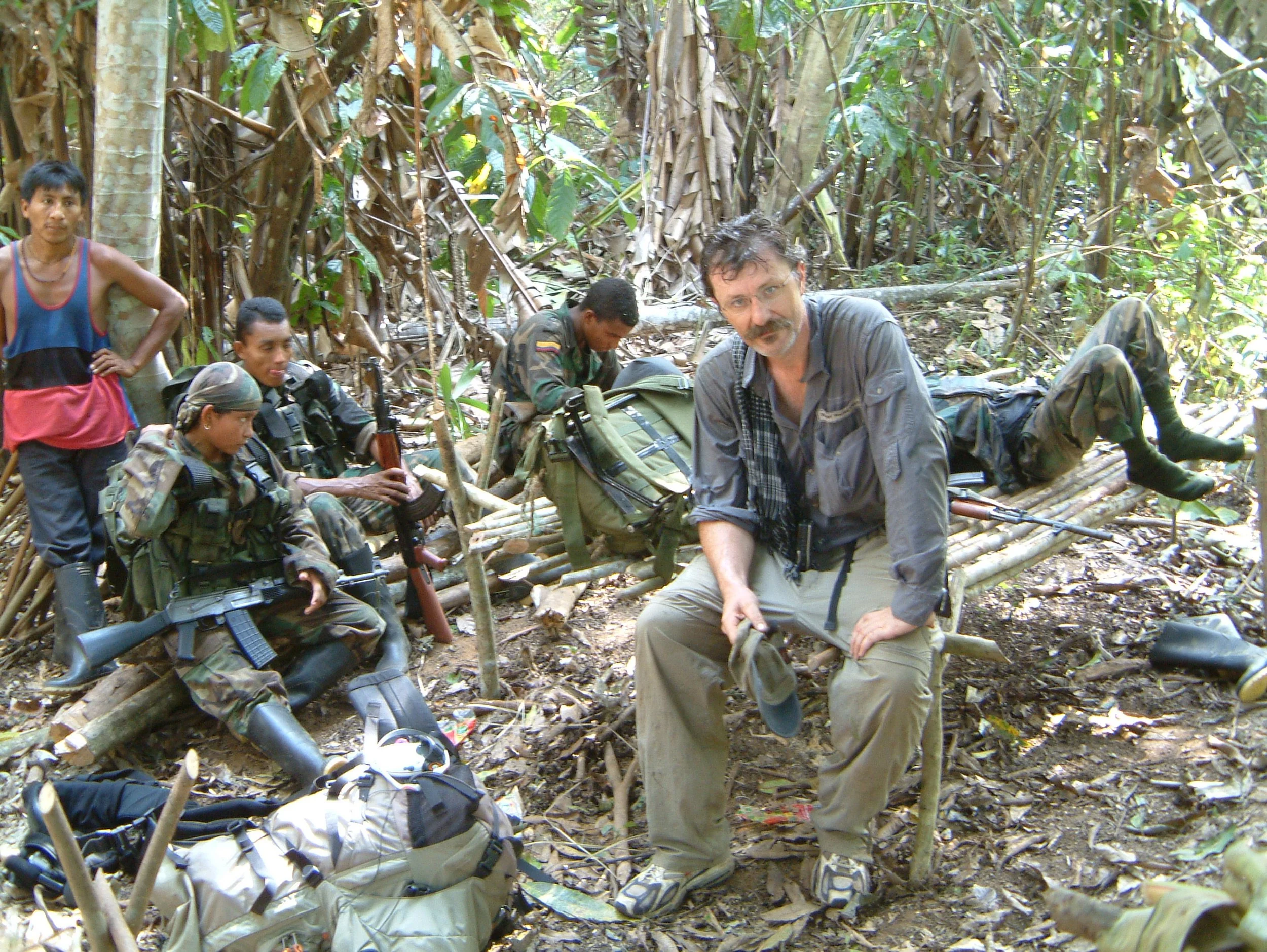 Robert Young Pelton and some local Cuna India porters are kidnapped by the AUC-BEC death squads n the Darien Gap in January of 2003. ©RYP, all rights reserved