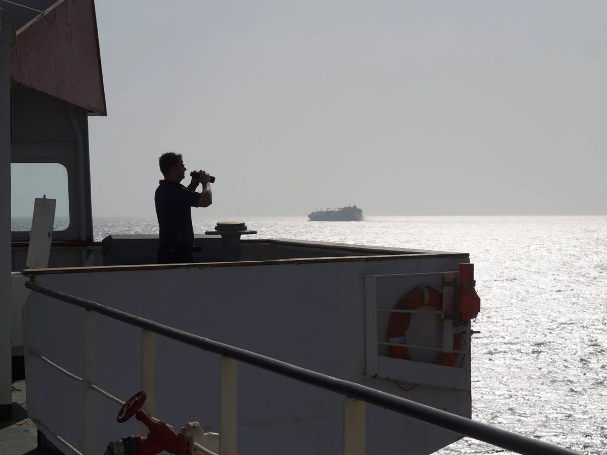 Sailing the Strait of Hormuz.   ©Robert Young Pelton, all rights reserved. 