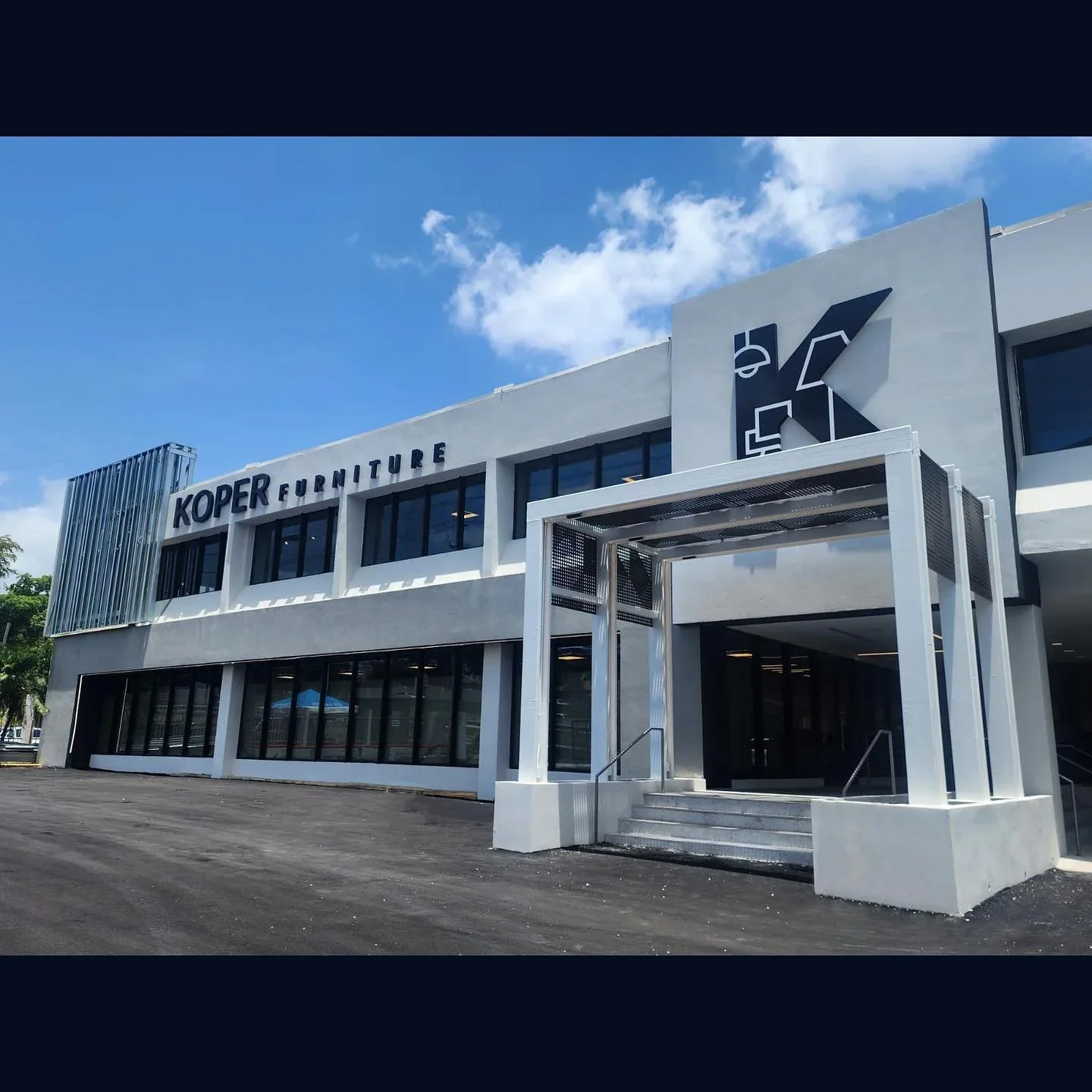 KOPER Showroom
