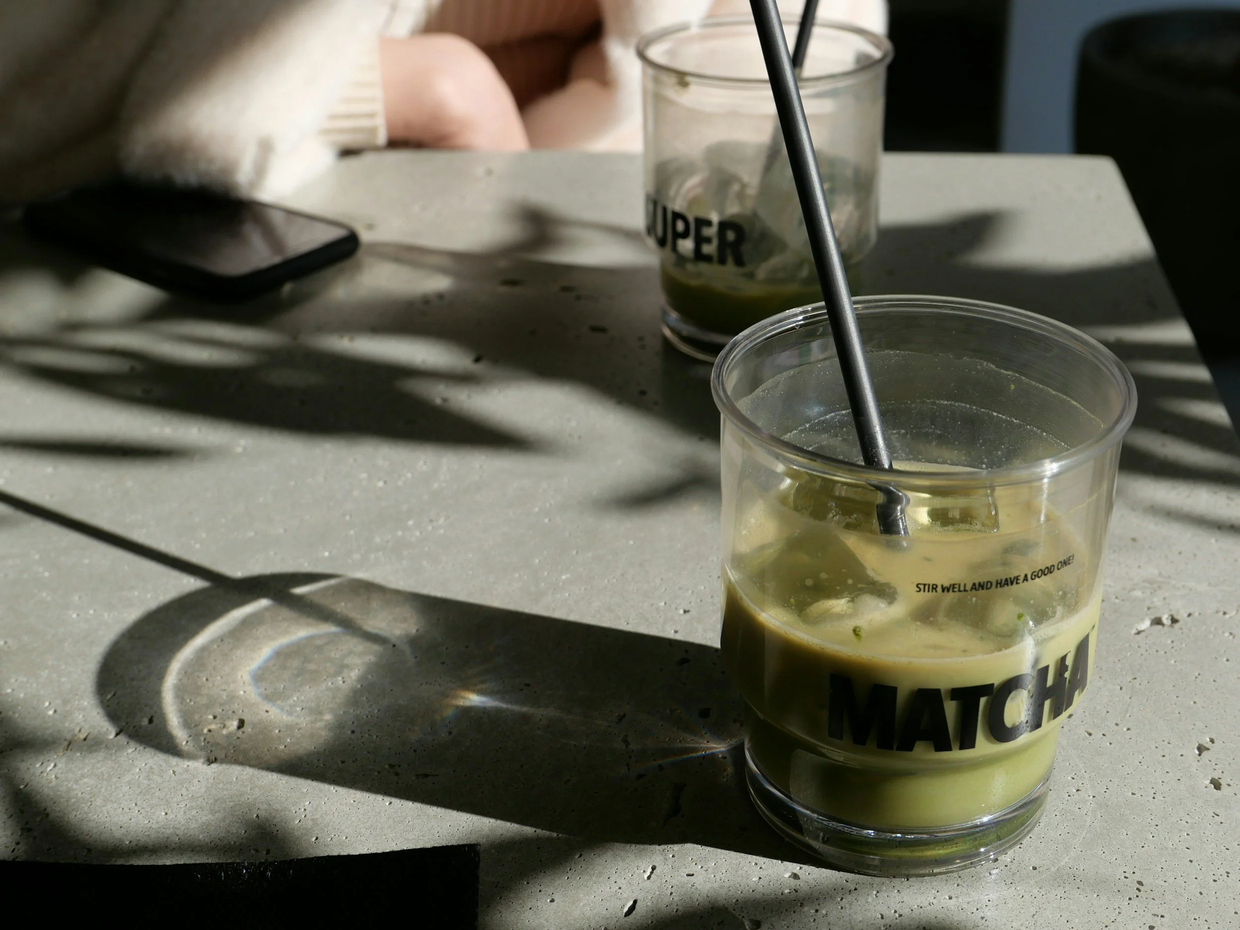 Dirty Matcha: El Hack Neurocientífico para Potenciar tu Enfoque y Energía