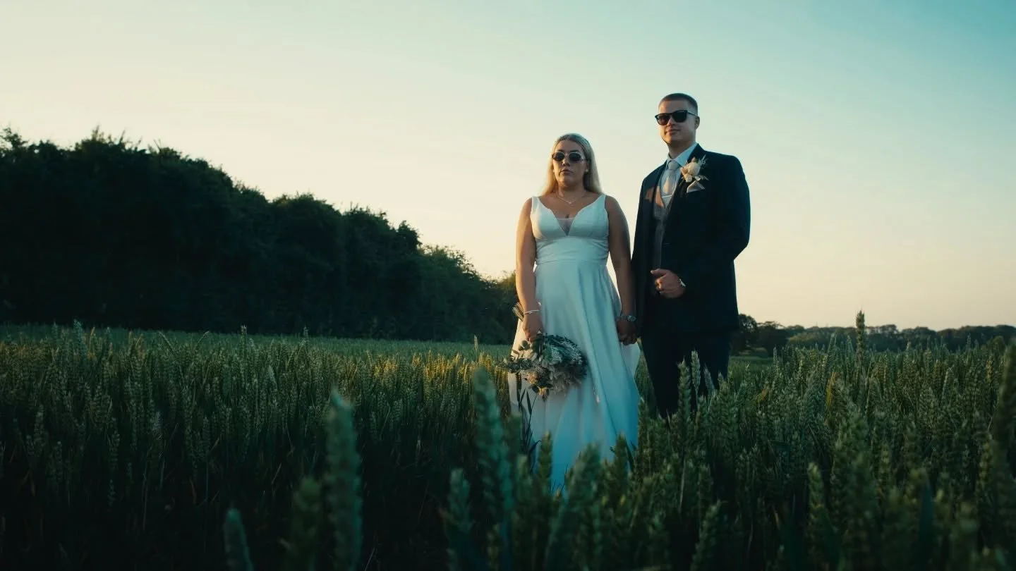 Connor and Lauren
#weddingphotograhy #fujixseries #fujix #sirui #siruinightwalker #weddingsheffield

#weddingphotographersheffield less