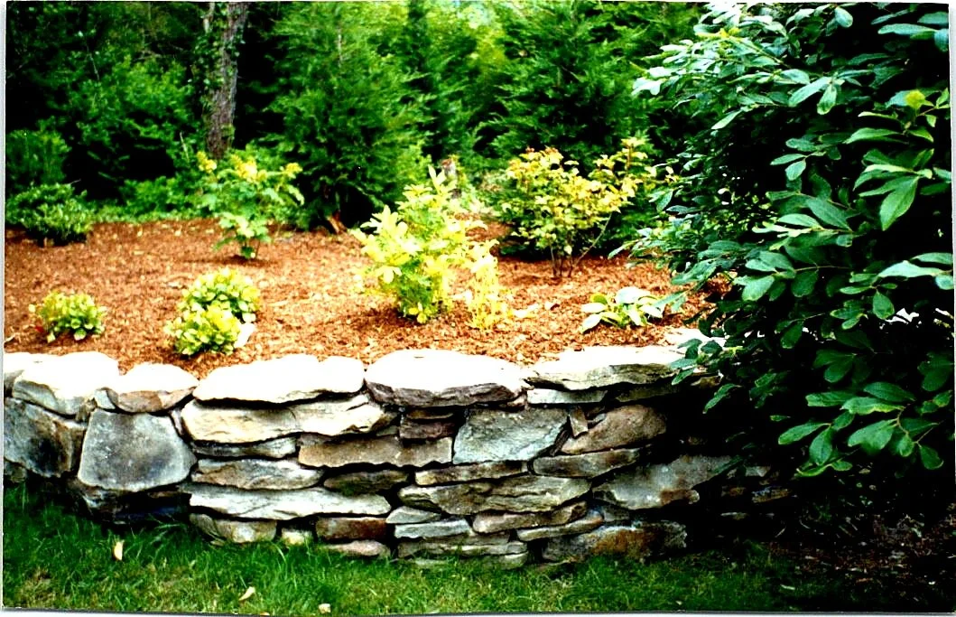 stone_focus_Wall 5.jpg