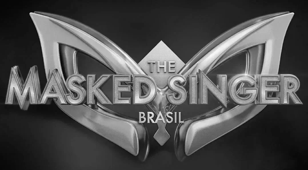 Logo do programa 'The Masked Singer Brasil' em cores metálicas