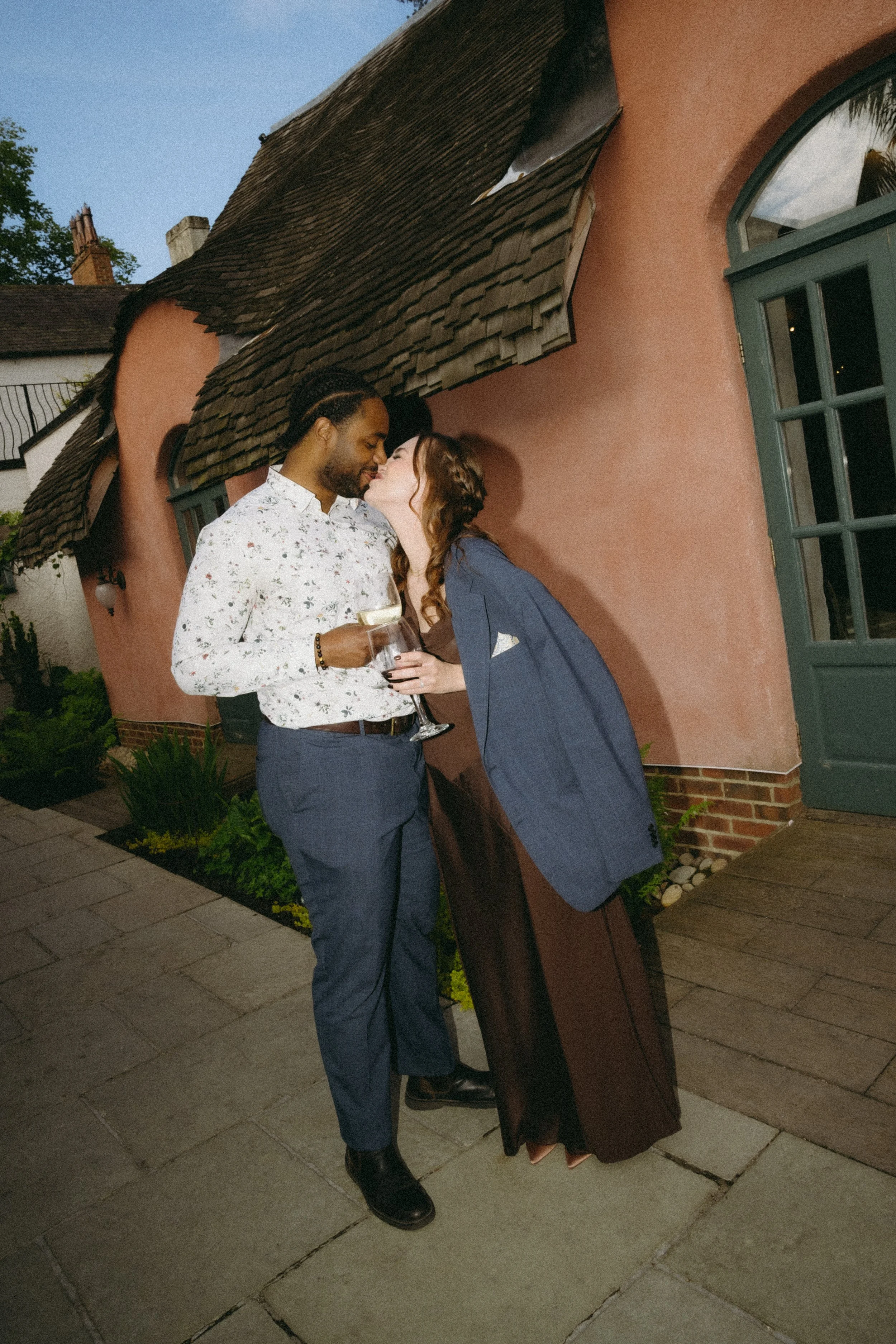 NJP_LK_sneaky-07221.jpg