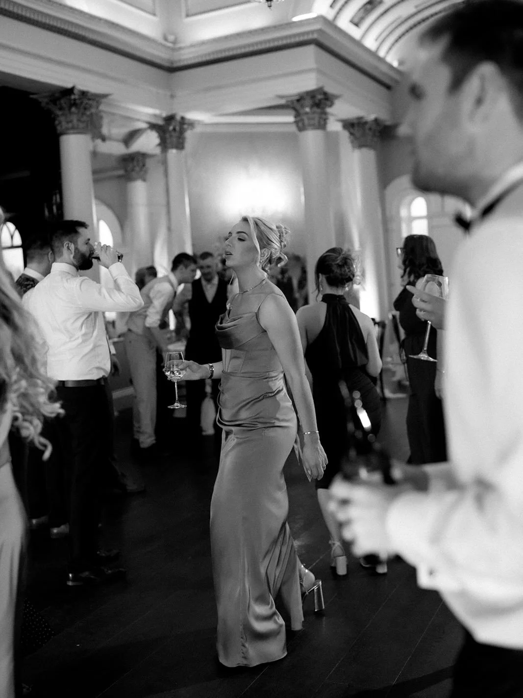 A floor filled by the brilliant @northernhousebanduk at Lartington Hall for Elizabeth and Andrew. It was an incredible day filled with music from this amazing ensemble, highly recommend booking this stylish lot for your dancefloor they really brought
