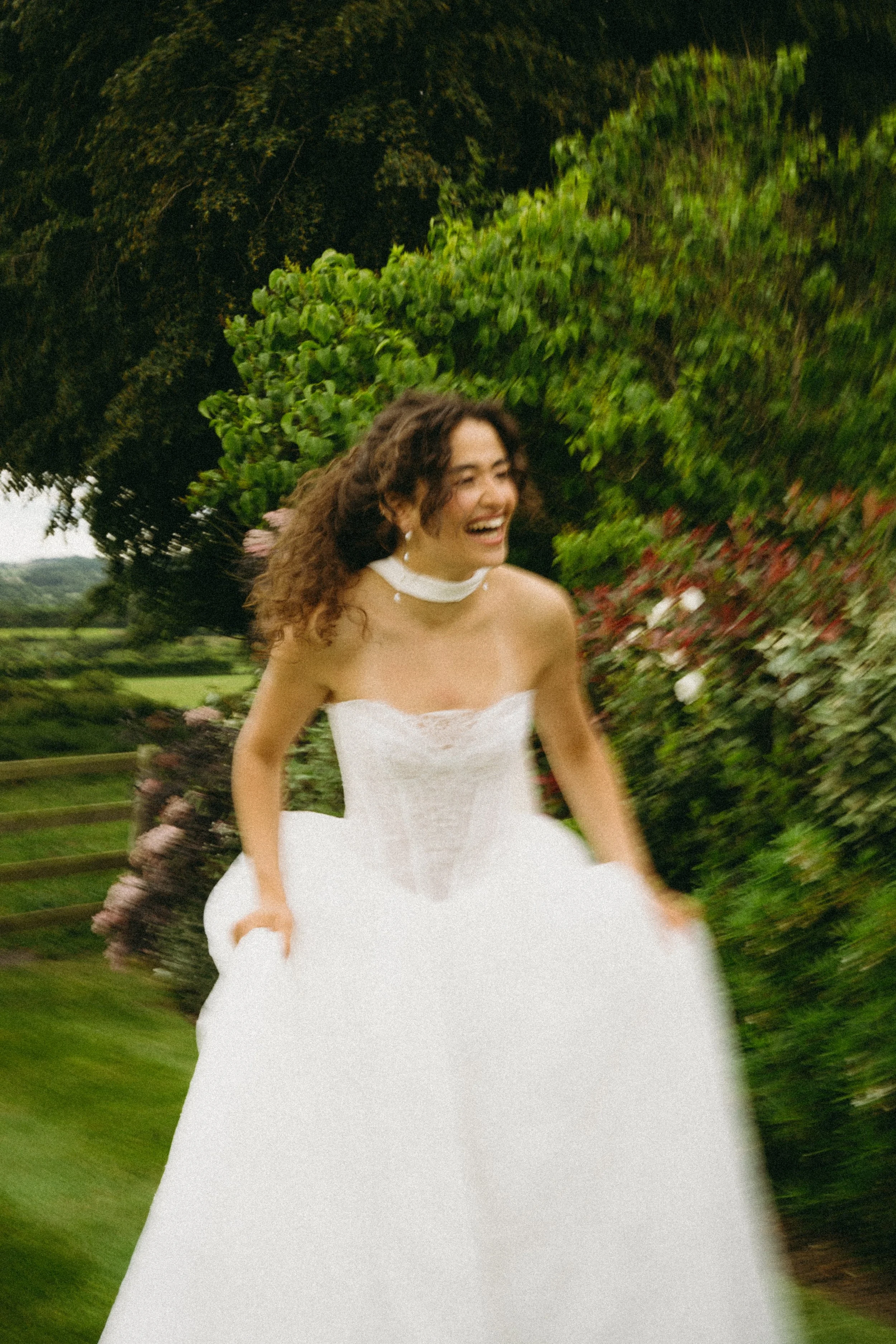 NJP_BELLEBRIDAL_HALTONGROVE-00374.jpg