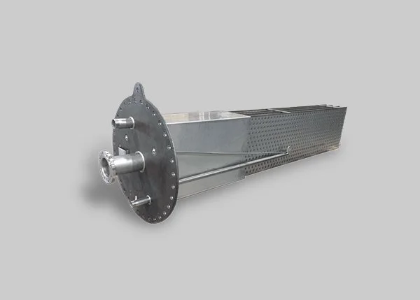 Bayonet/suction heater with laser welded plates