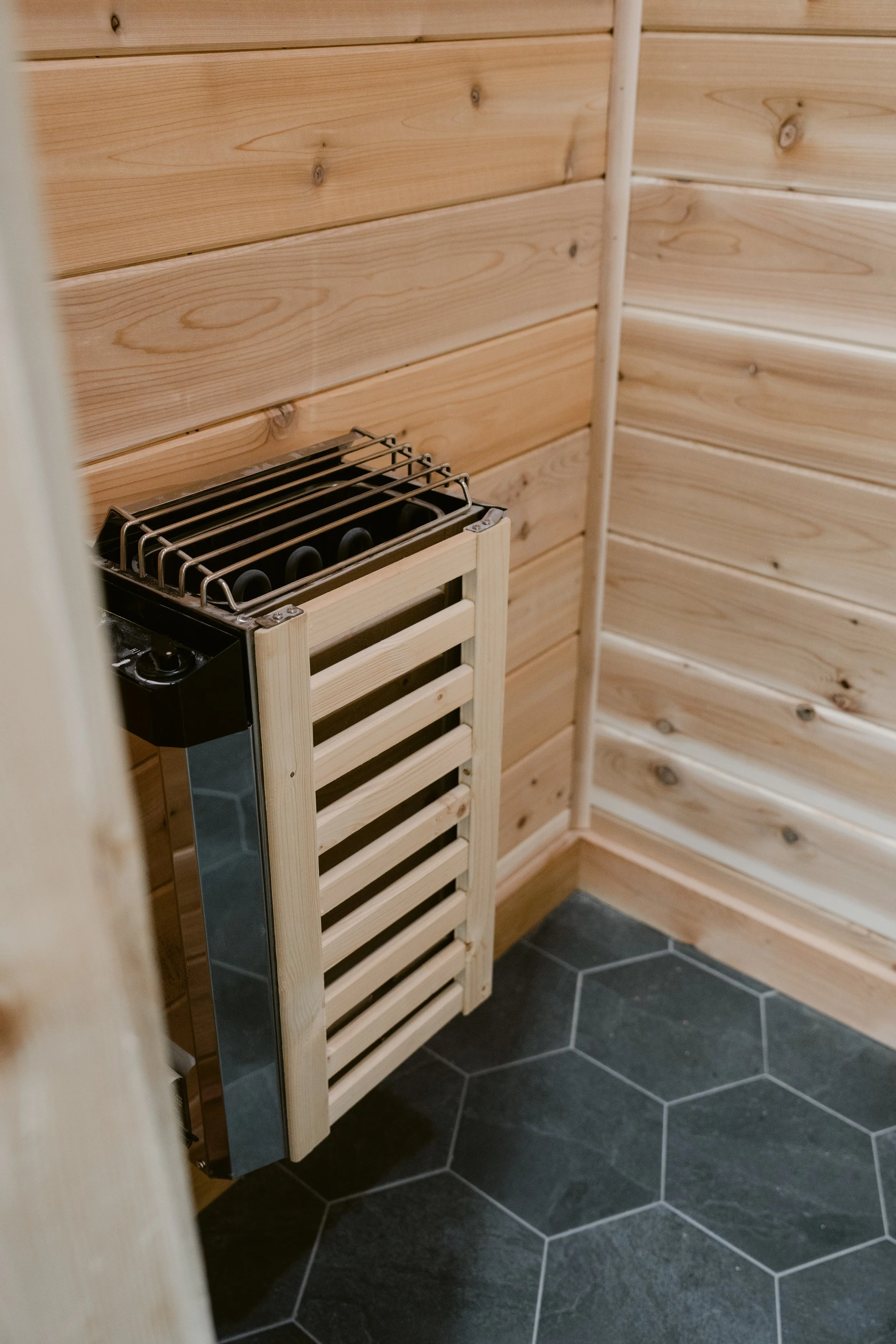 JohnsonBathroom-009.jpg
