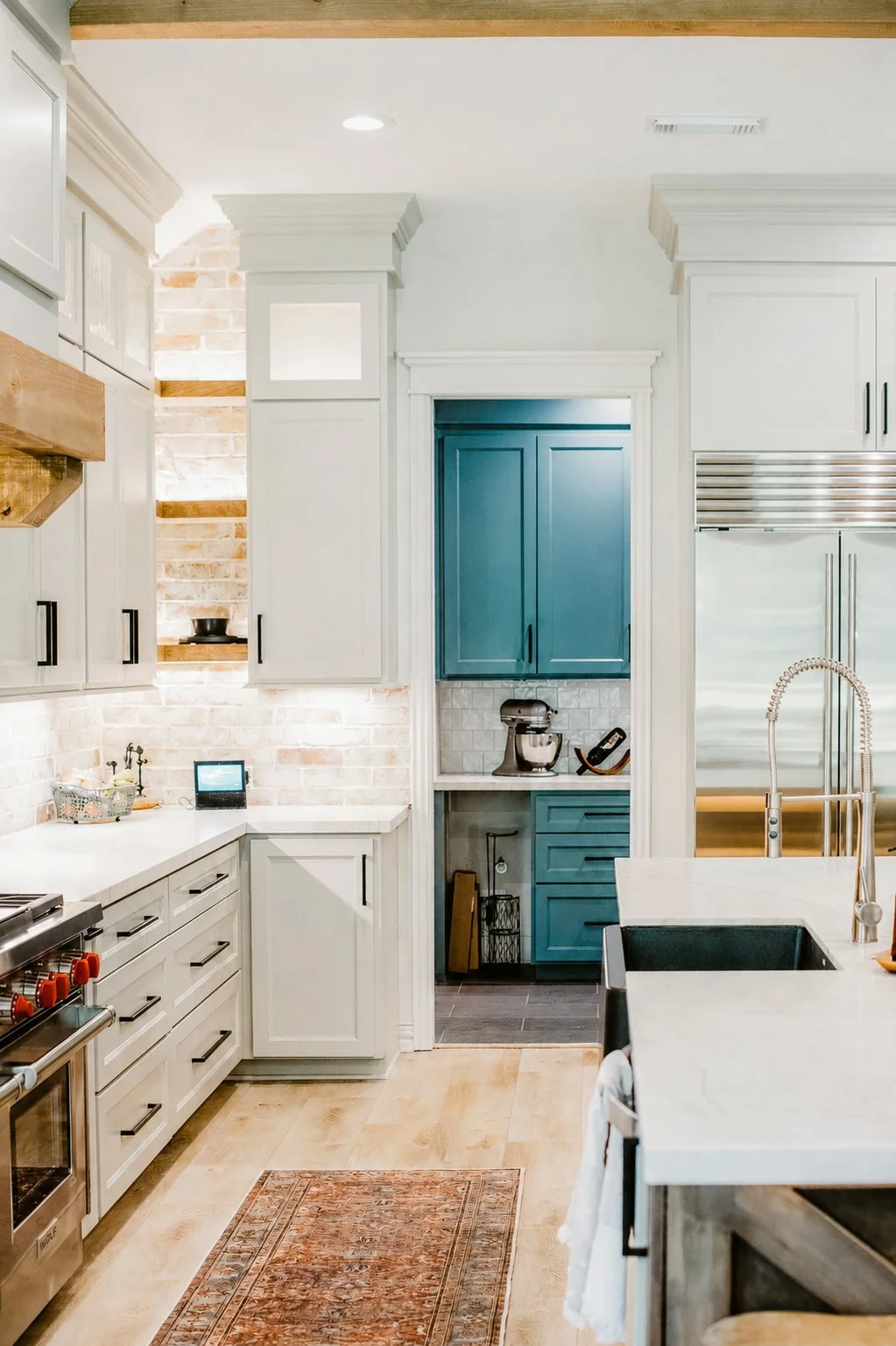 HEARTH &amp; OAK KITCHEN