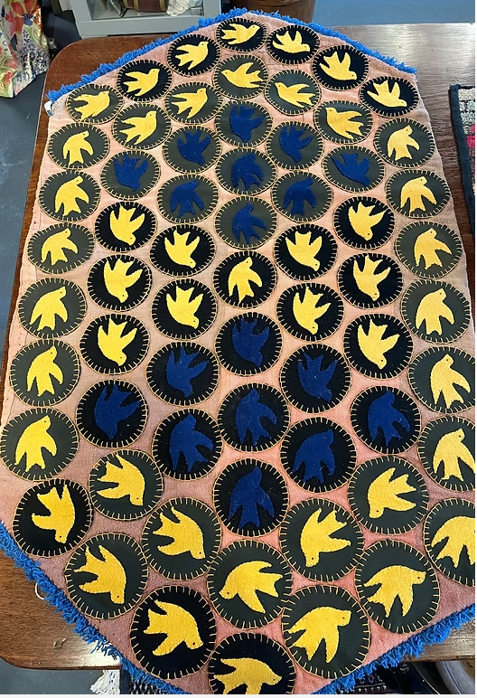 
Rare Penny Rug:
Size: 42" x 24"
Great condition- bird motif is quite rare
($325)
