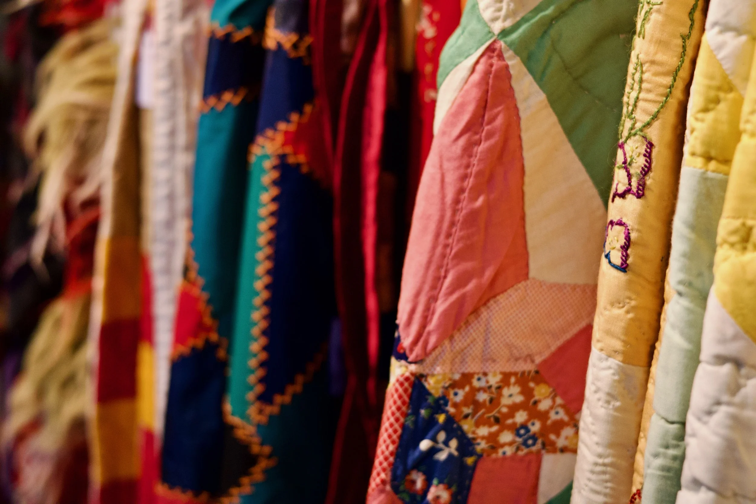 Antique and vintage quilts