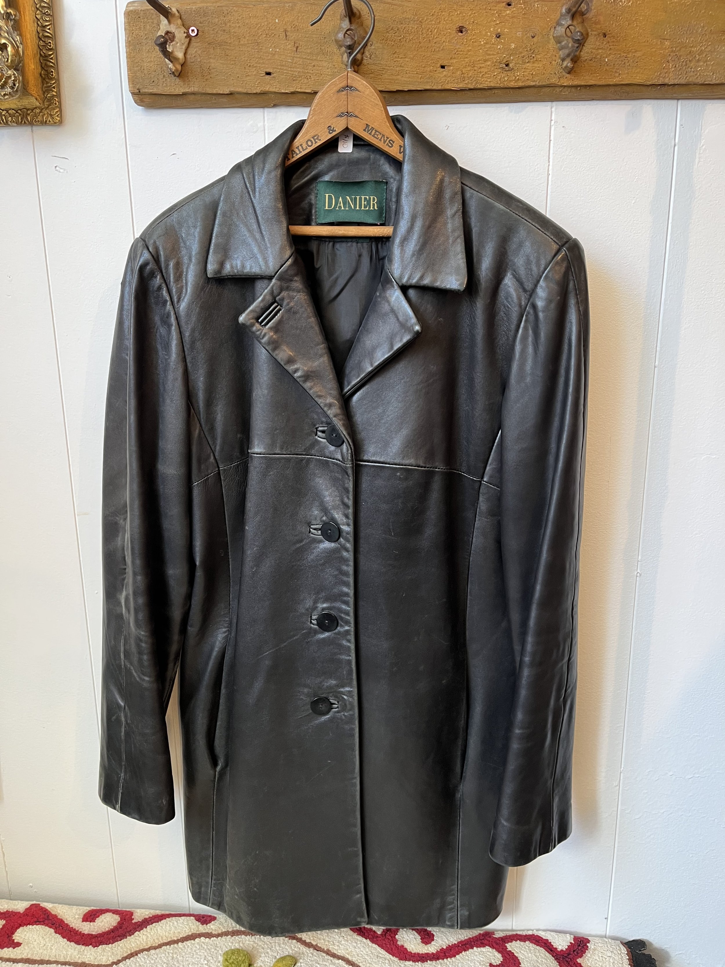 Danier made in Canada black leather jacket- M
($110)