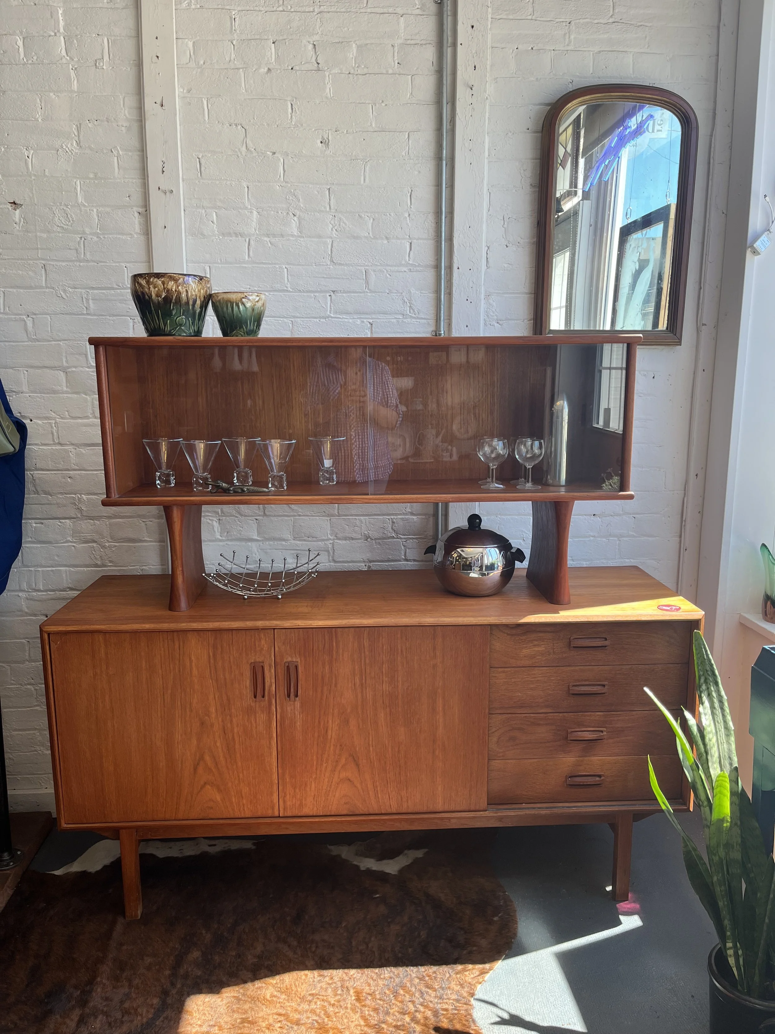 MCM Mid century teak credenza.  Measures:  18" x 60" x 56" ($695)