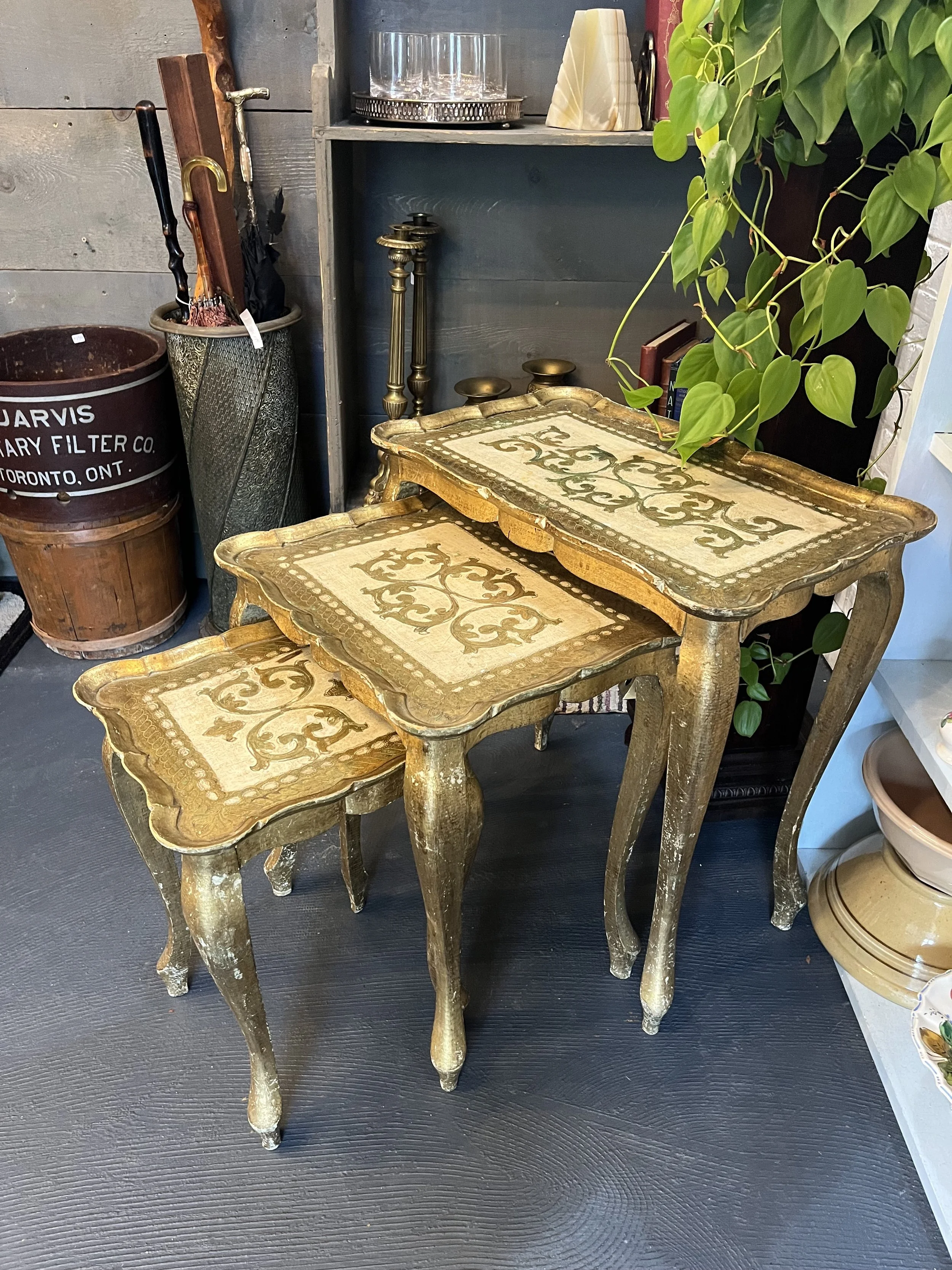Set of three nesting tables- Florentine made in Italy. ( 145)