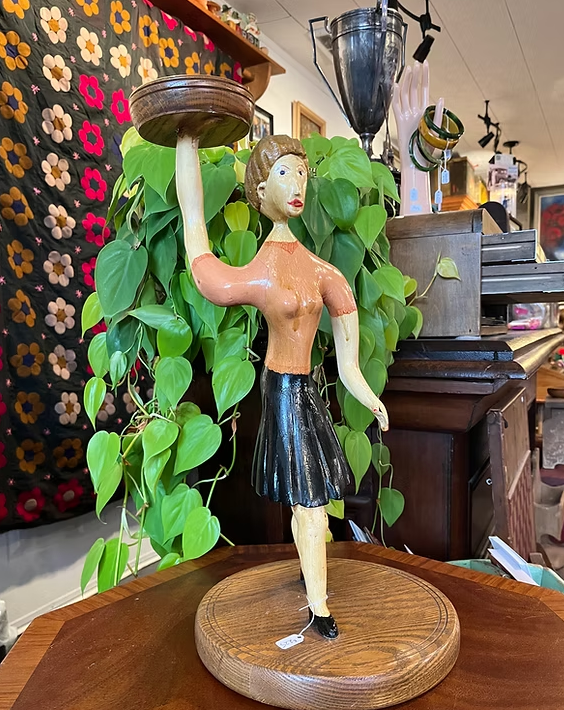 Folk Art Server:
Measures 18" high/ unsigned.
($225)