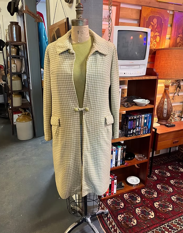 1950s Wool Set: Size Small.
Sleeveless dress and matching coat ($125)