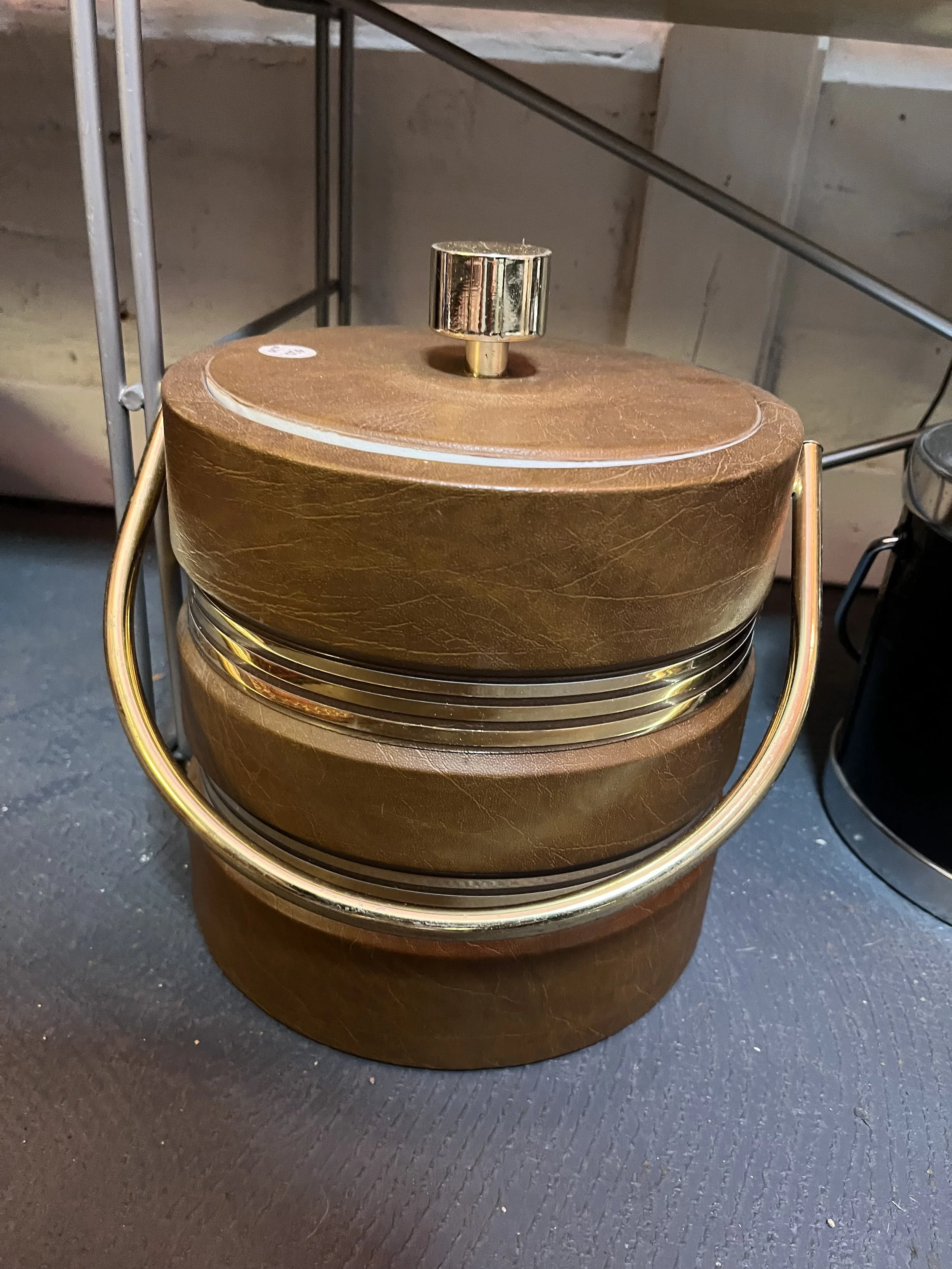 1970s ice bucket ($25)