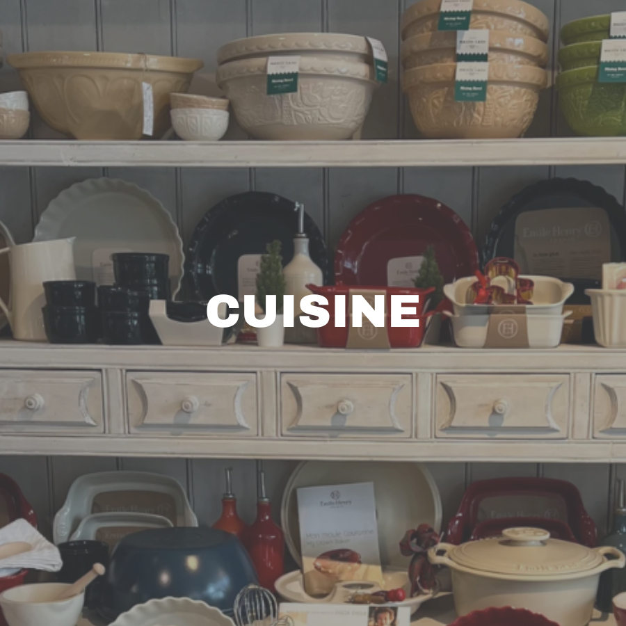 Cuisine in Thornbury, Ontario. Vintage and antique kitchen and dinnerware.