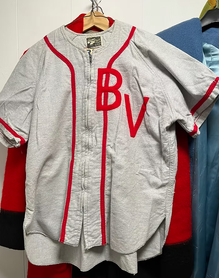 1950s women's Beaver Valley Flannel Baseball Jersey: Size: Ladies medium
Found in Heathcote, Ontario, with provenance​. Excellent condition.
($225) 